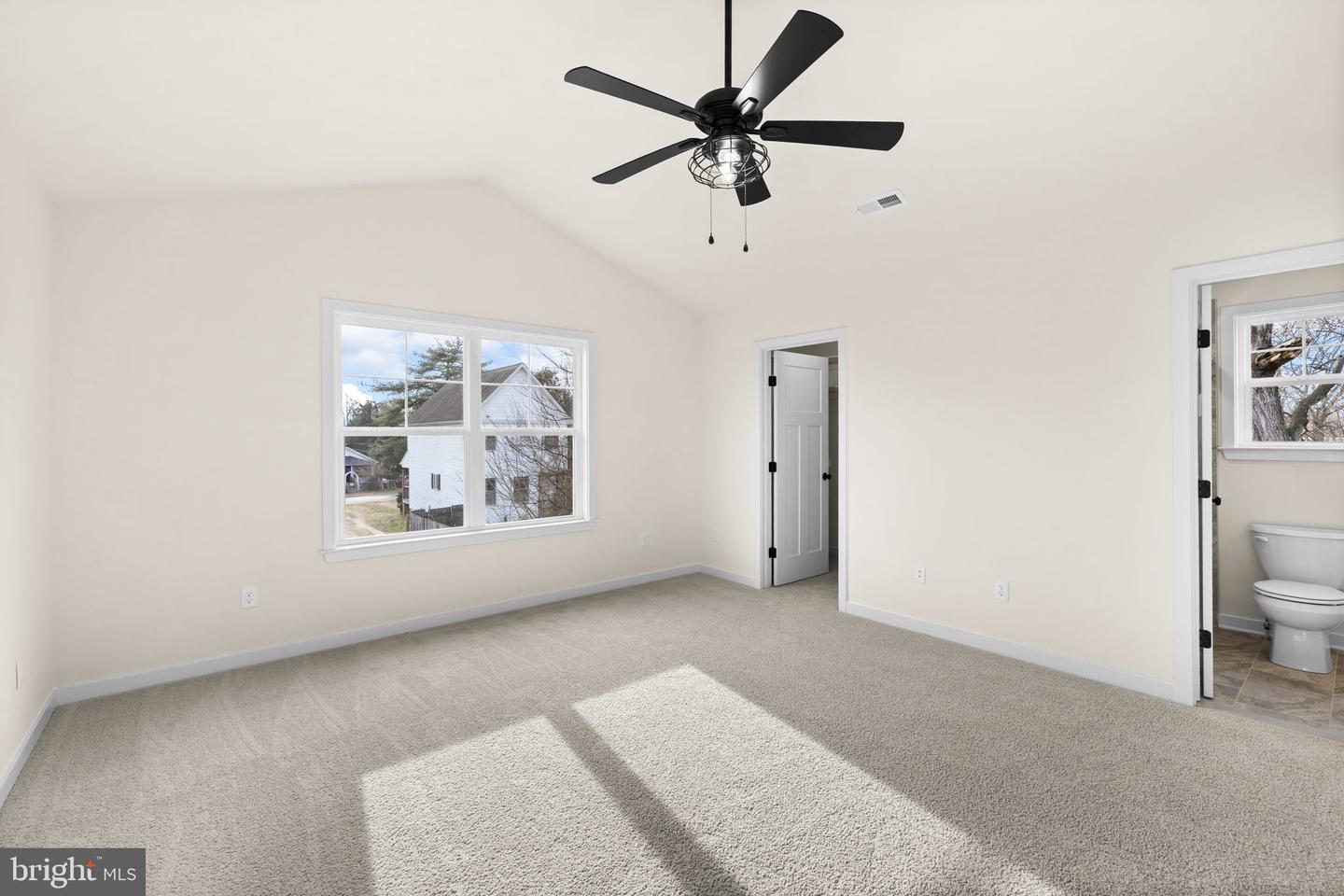 165 BEND FARM RD, FREDERICKSBURG, Virginia 22408, 3 Bedrooms Bedrooms, ,2 BathroomsBathrooms,Residential,For sale,165 BEND FARM RD,VASP2038398 MLS # VASP2038398