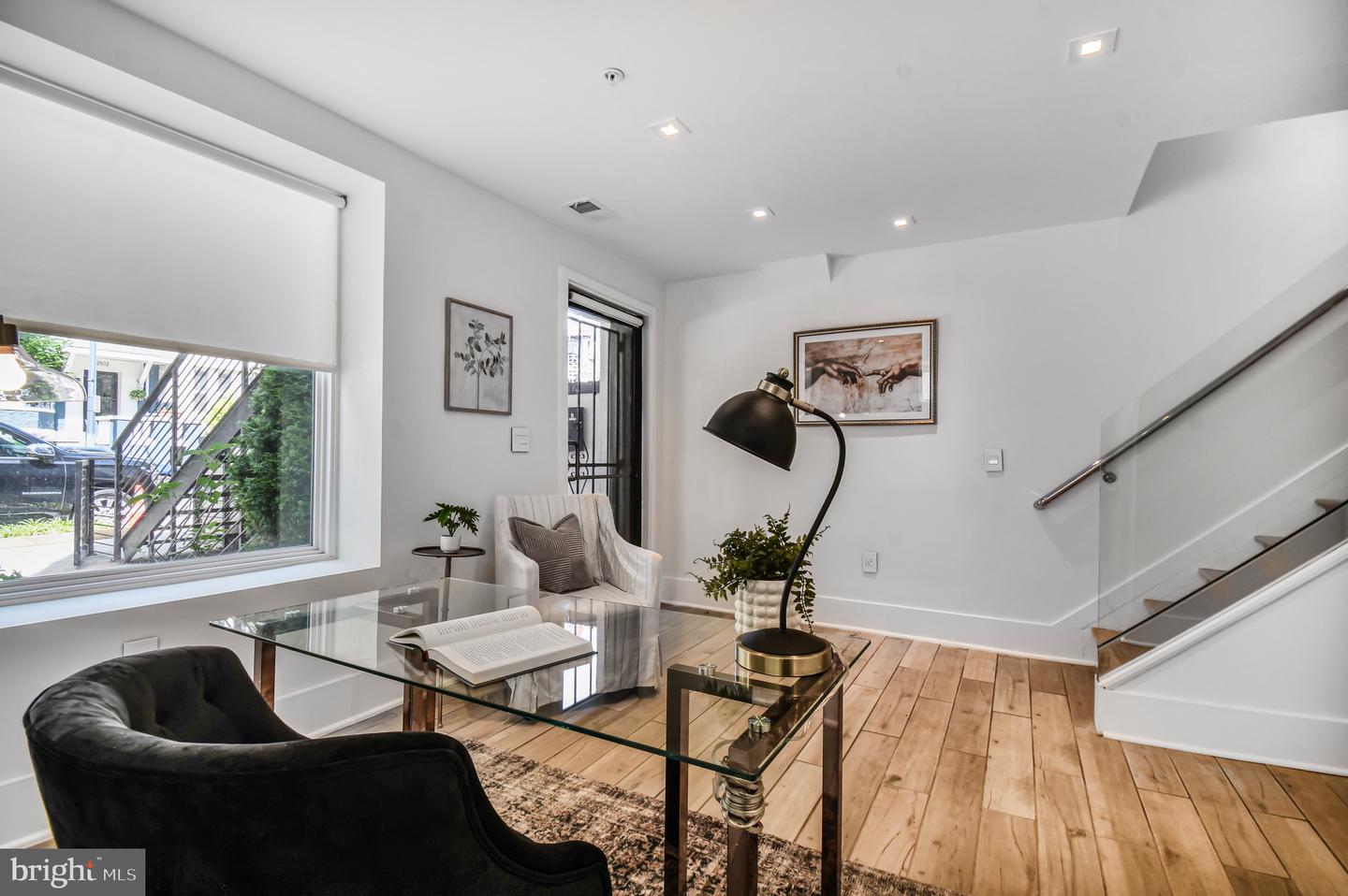 2515 ONTARIO RD NW #1, WASHINGTON, District Of Columbia 20009, 3 Bedrooms Bedrooms, ,2 BathroomsBathrooms,Residential,For sale,2515 ONTARIO RD NW #1,DCDC2239504 MLS # DCDC2239504