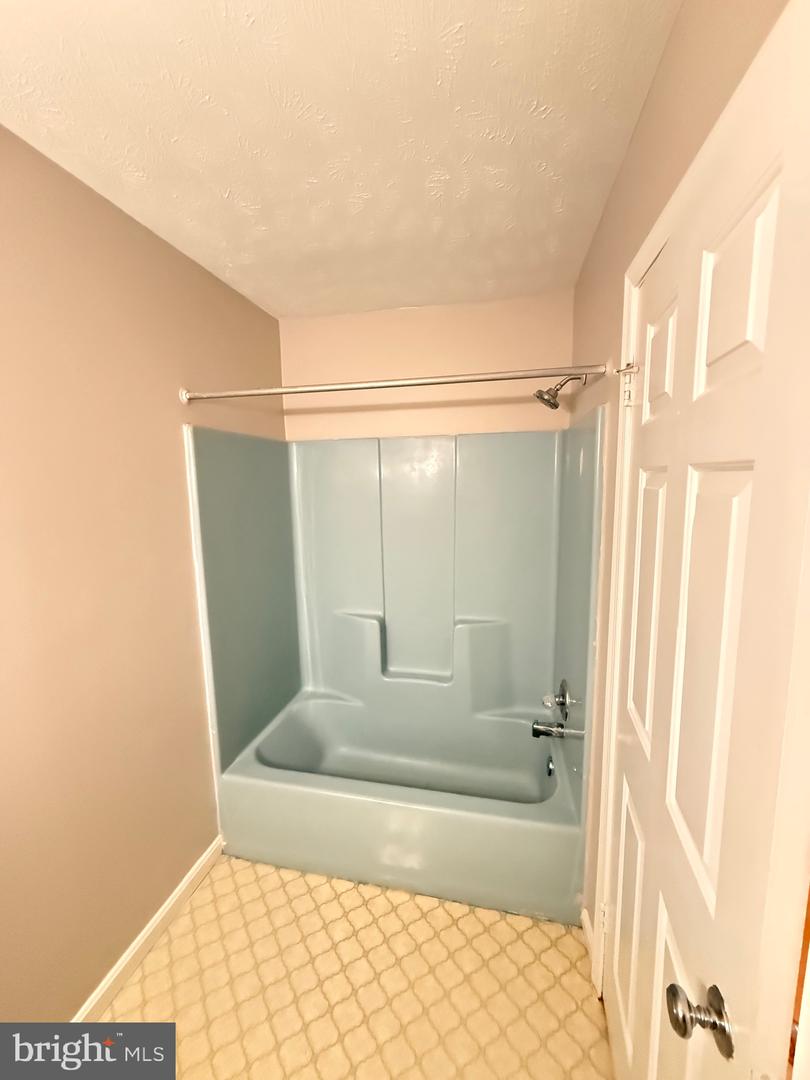 1307 ROBINHOOD LN, FRONT ROYAL, Virginia 22630, 2 Bedrooms Bedrooms, ,1 BathroomBathrooms,Residential,For sale,1307 ROBINHOOD LN,VAWR2013028 MLS # VAWR2013028 1307 ROBINHOOD LN, FRONT ROYAL, Virginia 22630, 2 Bedrooms Bedrooms, ,1 BathroomBathrooms,Residential,For sale,1307 ROBINHOOD LN,VAWR2013028 MLS # VAWR2013028