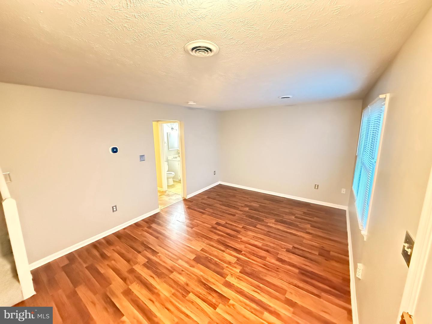 1307 ROBINHOOD LN, FRONT ROYAL, Virginia 22630, 2 Bedrooms Bedrooms, ,1 BathroomBathrooms,Residential,For sale,1307 ROBINHOOD LN,VAWR2013028 MLS # VAWR2013028 1307 ROBINHOOD LN, FRONT ROYAL, Virginia 22630, 2 Bedrooms Bedrooms, ,1 BathroomBathrooms,Residential,For sale,1307 ROBINHOOD LN,VAWR2013028 MLS # VAWR2013028