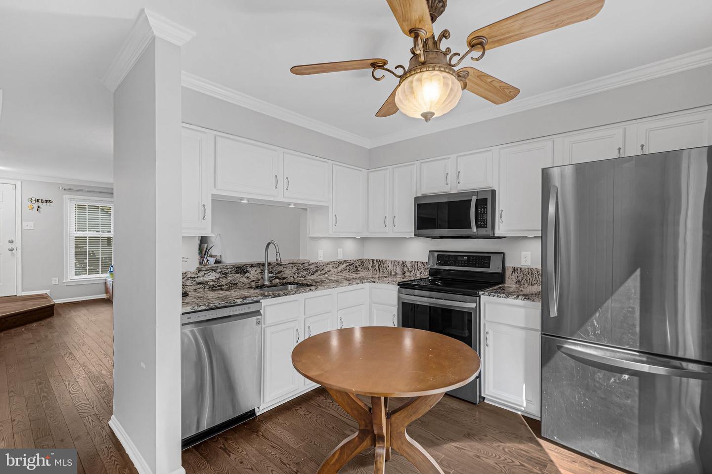 15076 MAPLE GLEN CT, DUMFRIES, Virginia 22025, 3 Bedrooms Bedrooms, ,2 BathroomsBathrooms,Residential,For sale,15076 MAPLE GLEN CT,VAPW2109874 MLS # VAPW2109874