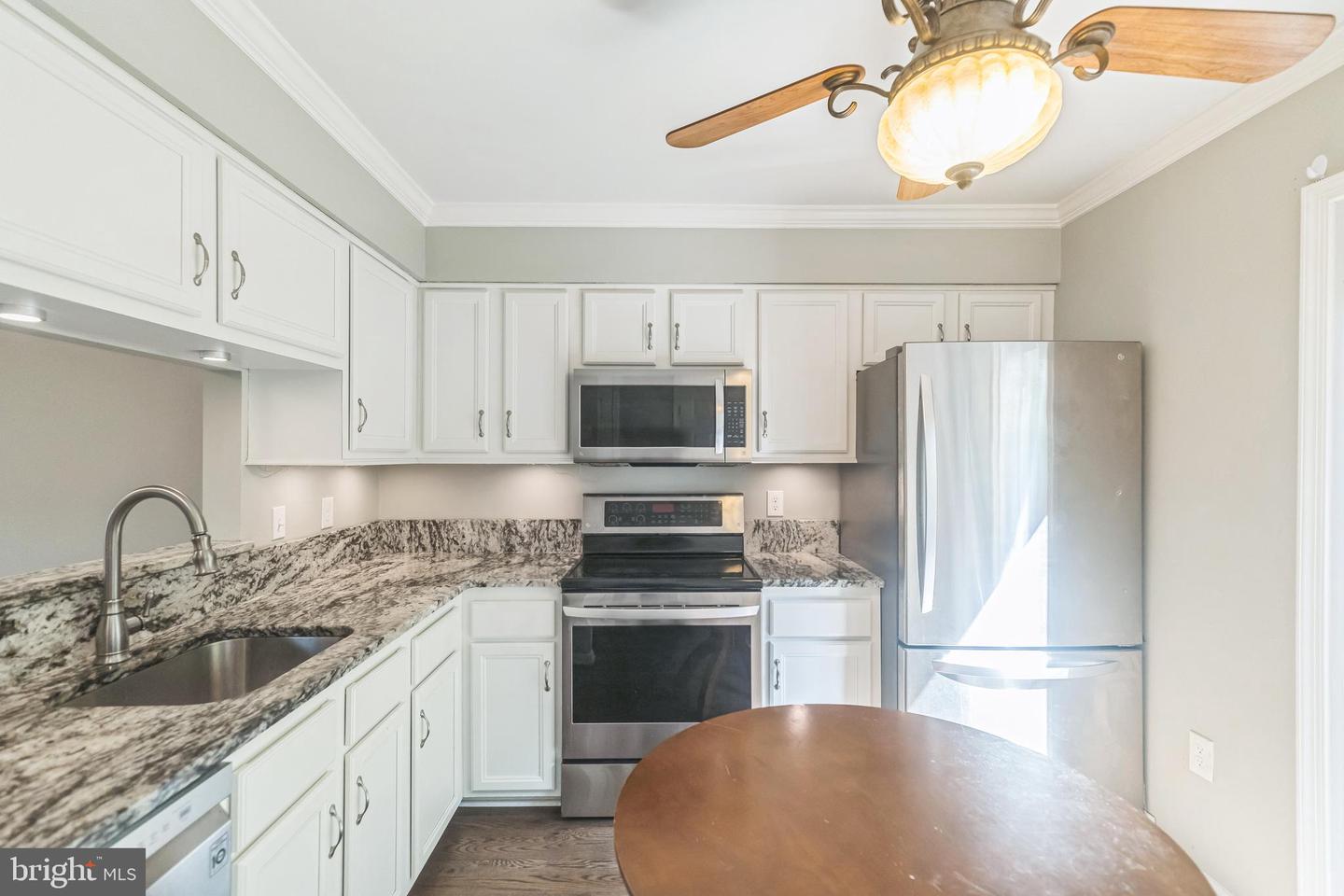 15076 MAPLE GLEN CT, DUMFRIES, Virginia 22025, 3 Bedrooms Bedrooms, ,2 BathroomsBathrooms,Residential,For sale,15076 MAPLE GLEN CT,VAPW2109874 MLS # VAPW2109874