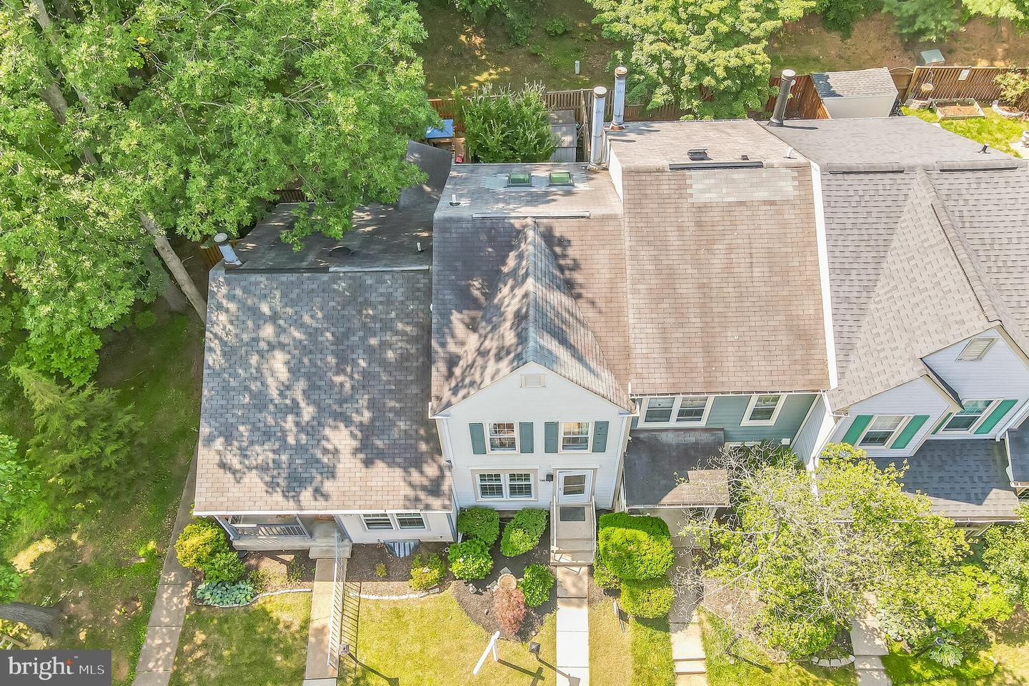 15076 MAPLE GLEN CT, DUMFRIES, Virginia 22025, 3 Bedrooms Bedrooms, ,2 BathroomsBathrooms,Residential,For sale,15076 MAPLE GLEN CT,VAPW2109874 MLS # VAPW2109874