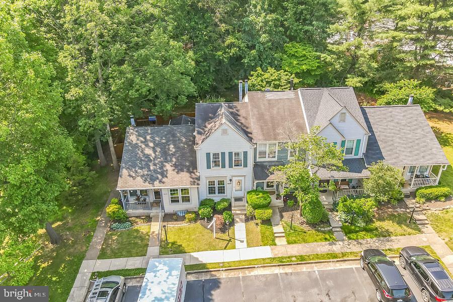 15076 MAPLE GLEN CT, DUMFRIES, Virginia 22025, 3 Bedrooms Bedrooms, ,2 BathroomsBathrooms,Residential,For sale,15076 MAPLE GLEN CT,VAPW2109874 MLS # VAPW2109874