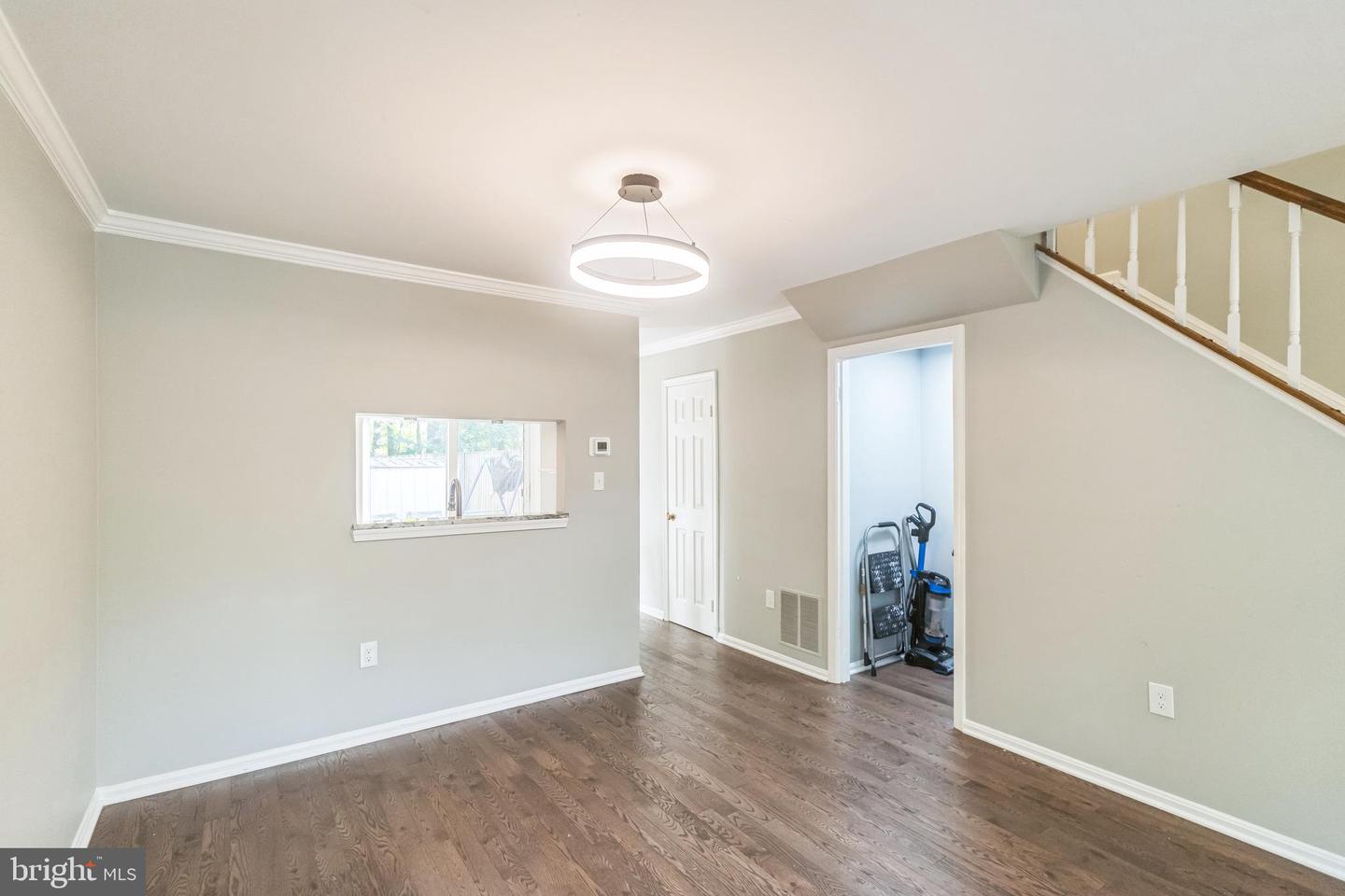 15076 MAPLE GLEN CT, DUMFRIES, Virginia 22025, 3 Bedrooms Bedrooms, ,2 BathroomsBathrooms,Residential,For sale,15076 MAPLE GLEN CT,VAPW2109874 MLS # VAPW2109874