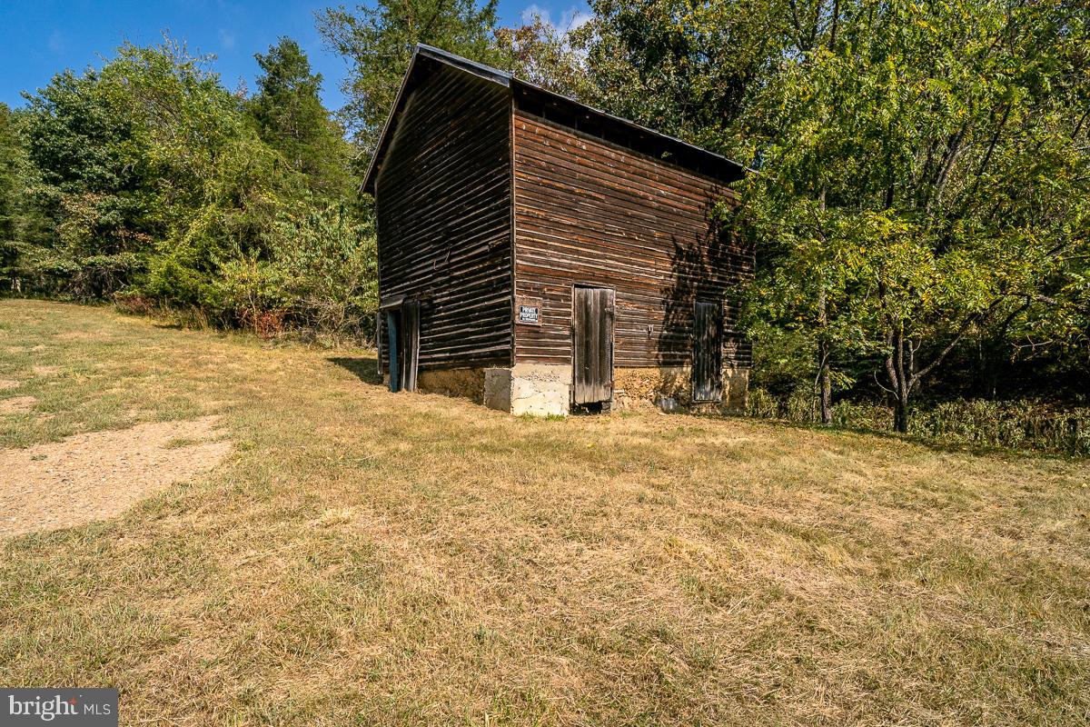 4771 MILL CREEK, MOUNT JACKSON, Virginia 22842, 2 Bedrooms Bedrooms, ,2 BathroomsBathrooms,Residential,For sale,4771 MILL CREEK,VASH2013272 MLS # VASH2013272