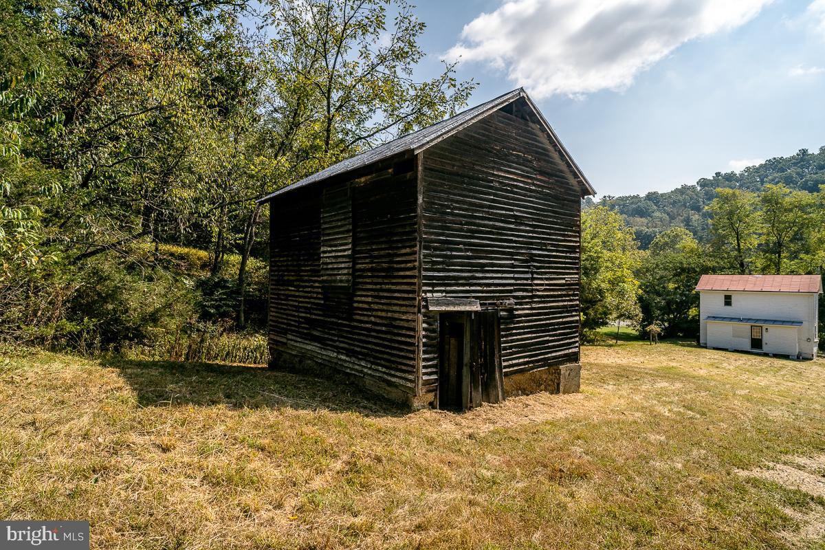 4771 MILL CREEK, MOUNT JACKSON, Virginia 22842, 2 Bedrooms Bedrooms, ,2 BathroomsBathrooms,Residential,For sale,4771 MILL CREEK,VASH2013272 MLS # VASH2013272