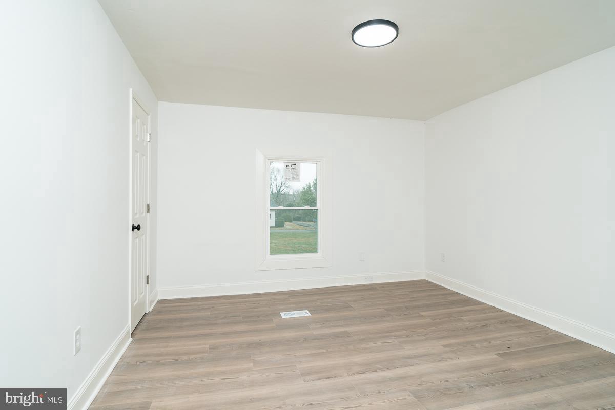 120 CHARLES ST, GORDONSVILLE, Virginia 22942, 3 Bedrooms Bedrooms, ,1 BathroomBathrooms,Residential,For sale,120 CHARLES ST,VAOR2013050 MLS # VAOR2013050