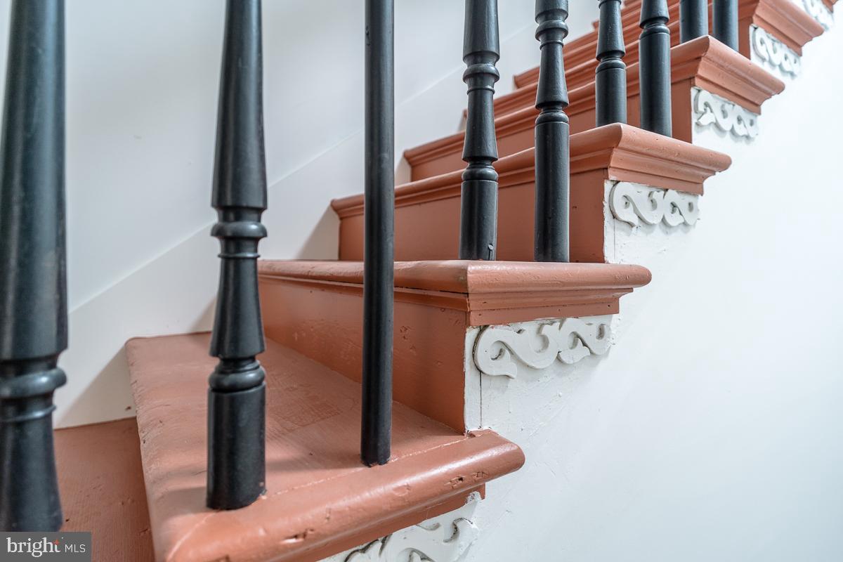 120 CHARLES ST, GORDONSVILLE, Virginia 22942, 3 Bedrooms Bedrooms, ,1 BathroomBathrooms,Residential,For sale,120 CHARLES ST,VAOR2013050 MLS # VAOR2013050