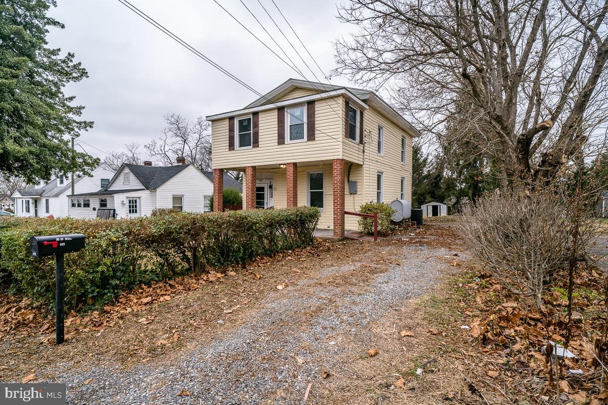 120 CHARLES ST, GORDONSVILLE, Virginia 22942, 3 Bedrooms Bedrooms, ,1 BathroomBathrooms,Residential,For sale,120 CHARLES ST,VAOR2013050 MLS # VAOR2013050