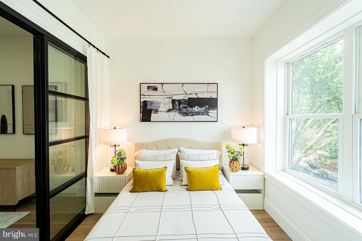 2517 ONTARIO RD NW #5, WASHINGTON, District Of Columbia 20009, 2 Bedrooms Bedrooms, ,1 BathroomBathrooms,Residential,For sale,2517 ONTARIO RD NW #5,DCDC2239544 MLS # DCDC2239544