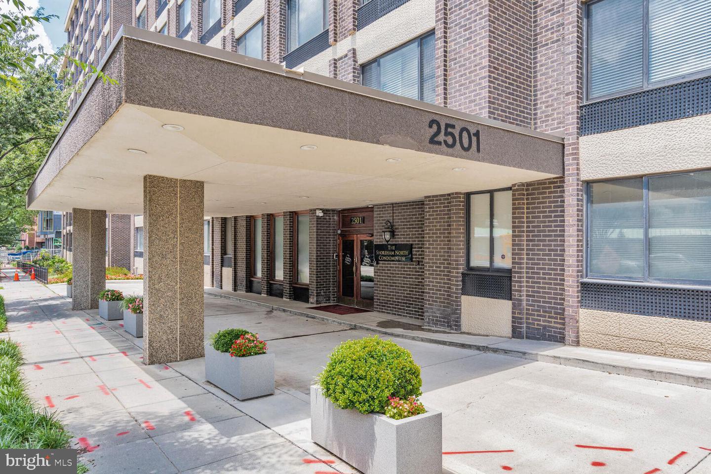 2501 CALVERT ST NW #701, WASHINGTON, District Of Columbia 20008, 2 Bedrooms Bedrooms, ,2 BathroomsBathrooms,Residential,For sale,2501 CALVERT ST NW #701,DCDC2208706 MLS # DCDC2208706