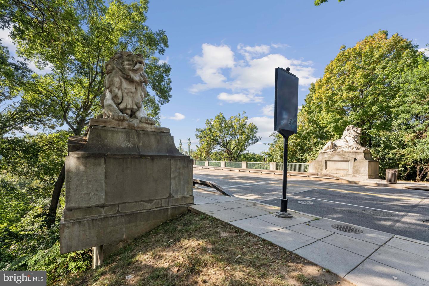 2501 CALVERT ST NW #701, WASHINGTON, District Of Columbia 20008, 2 Bedrooms Bedrooms, ,2 BathroomsBathrooms,Residential,For sale,2501 CALVERT ST NW #701,DCDC2208706 MLS # DCDC2208706