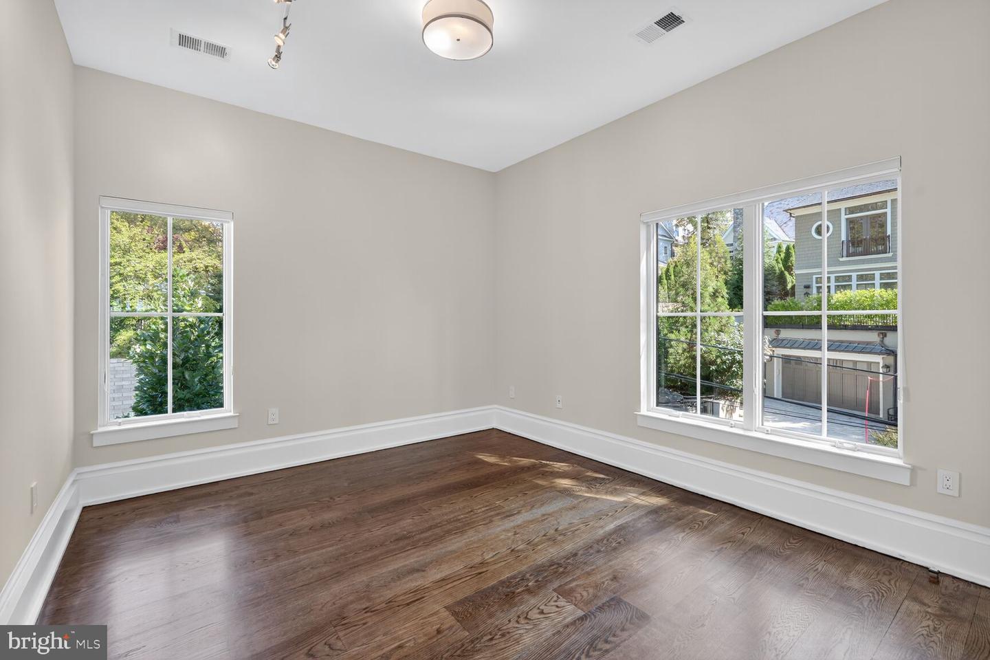 4964 ESKRIDGE TER NW, WASHINGTON, District Of Columbia 20016, 9 Bedrooms Bedrooms, ,7 BathroomsBathrooms,Residential,For sale,4964 ESKRIDGE TER NW,DCDC2209950 MLS # DCDC2209950 4964 ESKRIDGE TER NW, WASHINGTON, District Of Columbia 20016, 9 Bedrooms Bedrooms, ,7 BathroomsBathrooms,Residential,For sale,4964 ESKRIDGE TER NW,DCDC2209950 MLS # DCDC2209950