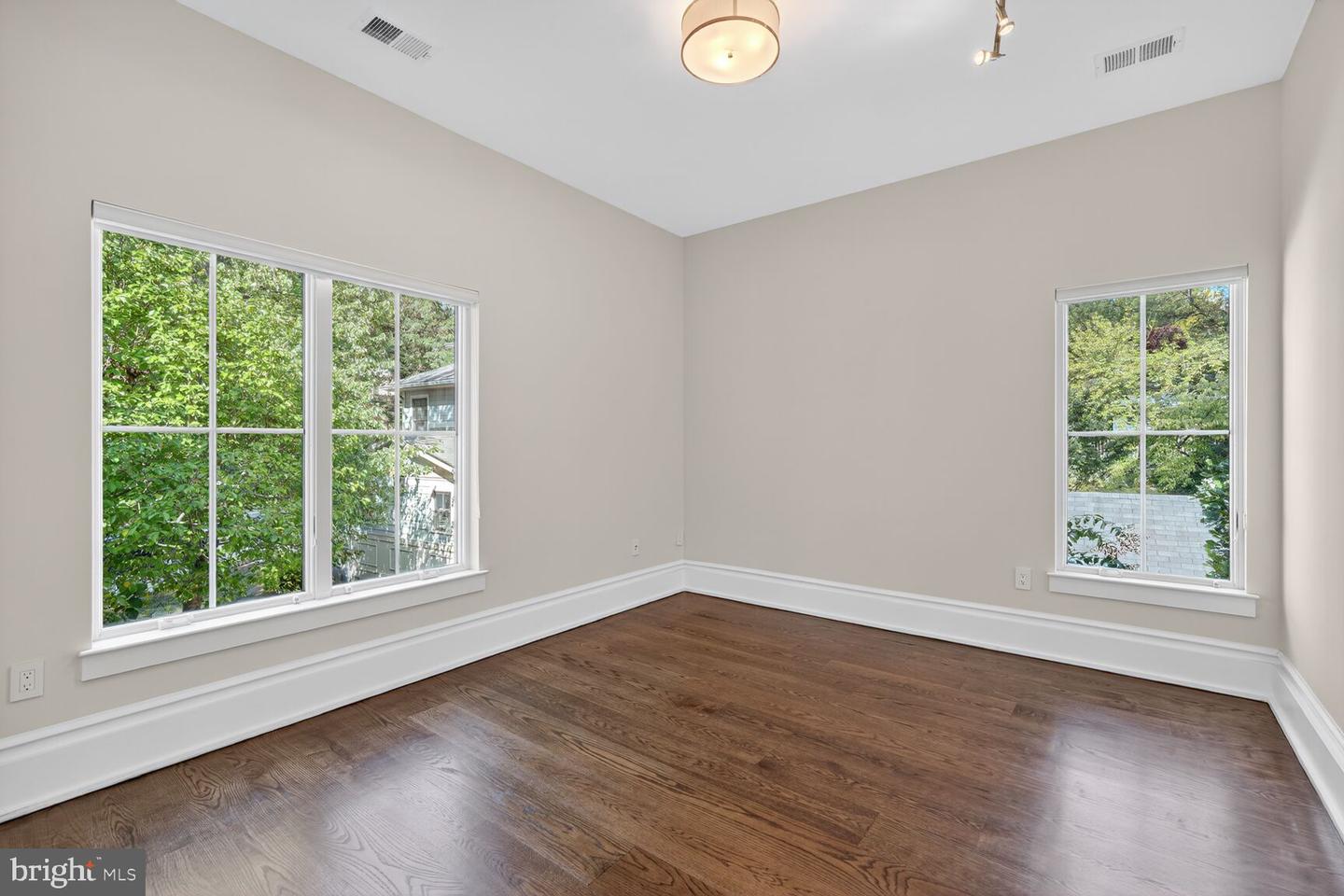 4964 ESKRIDGE TER NW, WASHINGTON, District Of Columbia 20016, 9 Bedrooms Bedrooms, ,7 BathroomsBathrooms,Residential,For sale,4964 ESKRIDGE TER NW,DCDC2209950 MLS # DCDC2209950 4964 ESKRIDGE TER NW, WASHINGTON, District Of Columbia 20016, 9 Bedrooms Bedrooms, ,7 BathroomsBathrooms,Residential,For sale,4964 ESKRIDGE TER NW,DCDC2209950 MLS # DCDC2209950