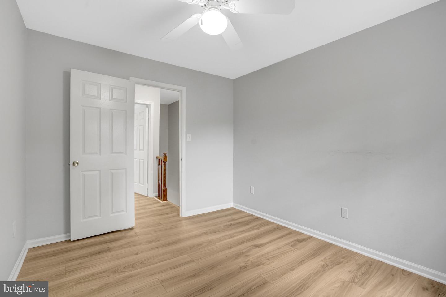 8298 LINDSIDE WAY, SPRINGFIELD, Virginia 22153, 4 Bedrooms Bedrooms, ,3 BathroomsBathrooms,Residential,For sale,8298 LINDSIDE WAY,VAFX2260238 MLS # VAFX2260238