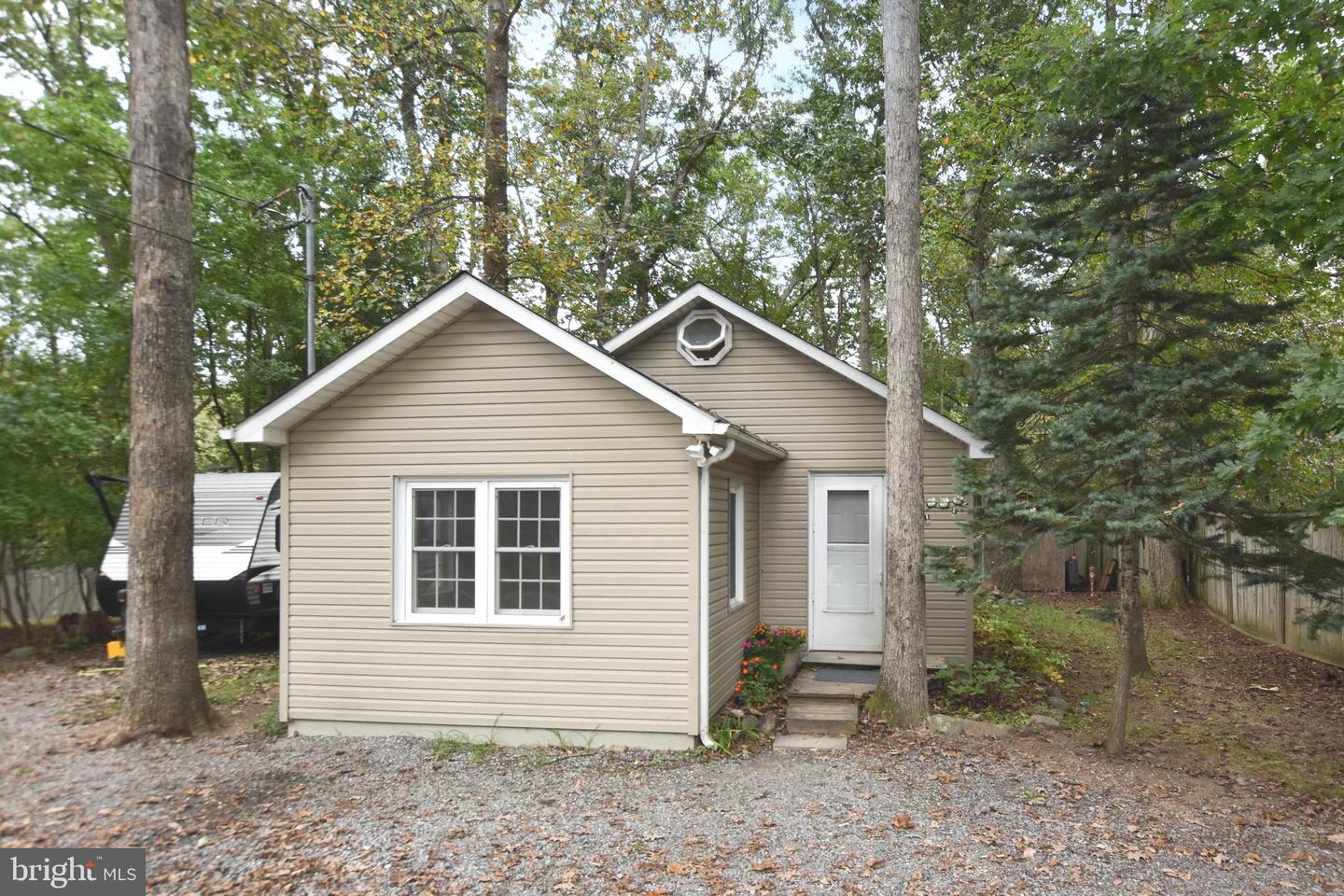 420 WHITE OAK LN, BLUEMONT, Virginia 20135, 2 Bedrooms Bedrooms, ,1 BathroomBathrooms,Residential,For sale,420 WHITE OAK LN,VACL2006018 MLS # VACL2006018 420 WHITE OAK LN, BLUEMONT, Virginia 20135, 2 Bedrooms Bedrooms, ,1 BathroomBathrooms,Residential,For sale,420 WHITE OAK LN,VACL2006018 MLS # VACL2006018