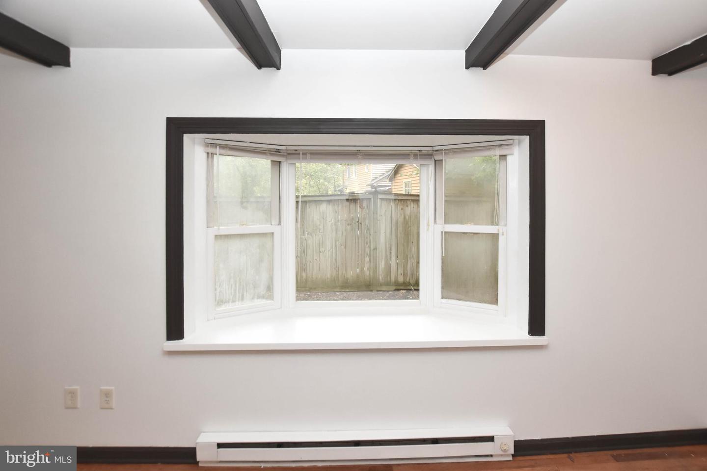 420 WHITE OAK LN, BLUEMONT, Virginia 20135, 2 Bedrooms Bedrooms, ,1 BathroomBathrooms,Residential,For sale,420 WHITE OAK LN,VACL2006018 MLS # VACL2006018 420 WHITE OAK LN, BLUEMONT, Virginia 20135, 2 Bedrooms Bedrooms, ,1 BathroomBathrooms,Residential,For sale,420 WHITE OAK LN,VACL2006018 MLS # VACL2006018