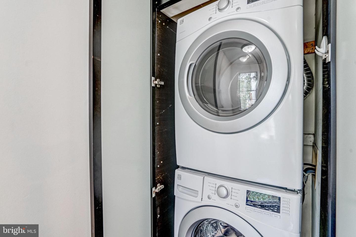 5376 BEDFORD TER #76D, ALEXANDRIA, Virginia 22309, 2 Bedrooms Bedrooms, ,2 BathroomsBathrooms,Residential,For sale,5376 BEDFORD TER #76D,VAFX2269078 MLS # VAFX2269078