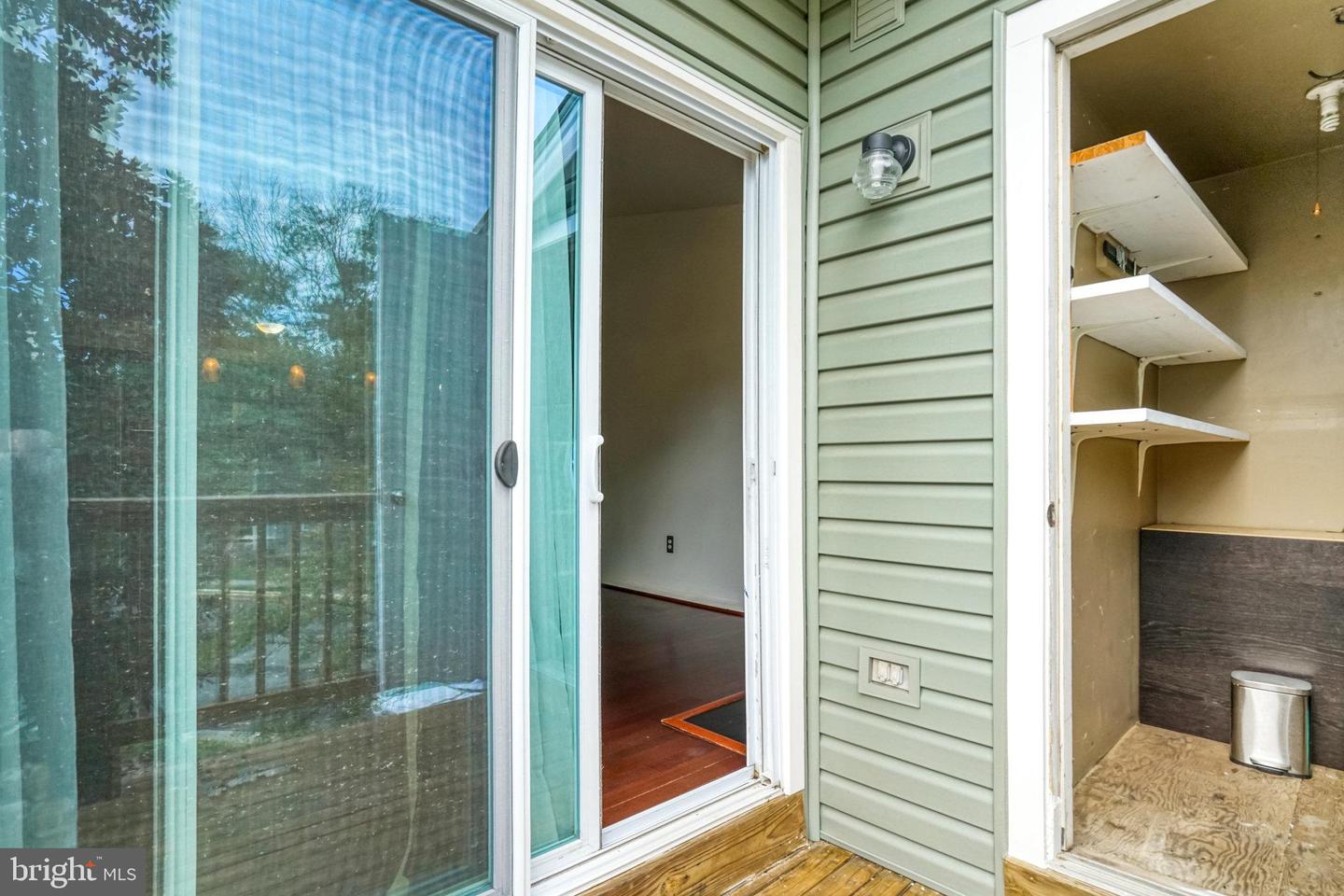 5376 BEDFORD TER #76D, ALEXANDRIA, Virginia 22309, 2 Bedrooms Bedrooms, ,2 BathroomsBathrooms,Residential,For sale,5376 BEDFORD TER #76D,VAFX2269078 MLS # VAFX2269078