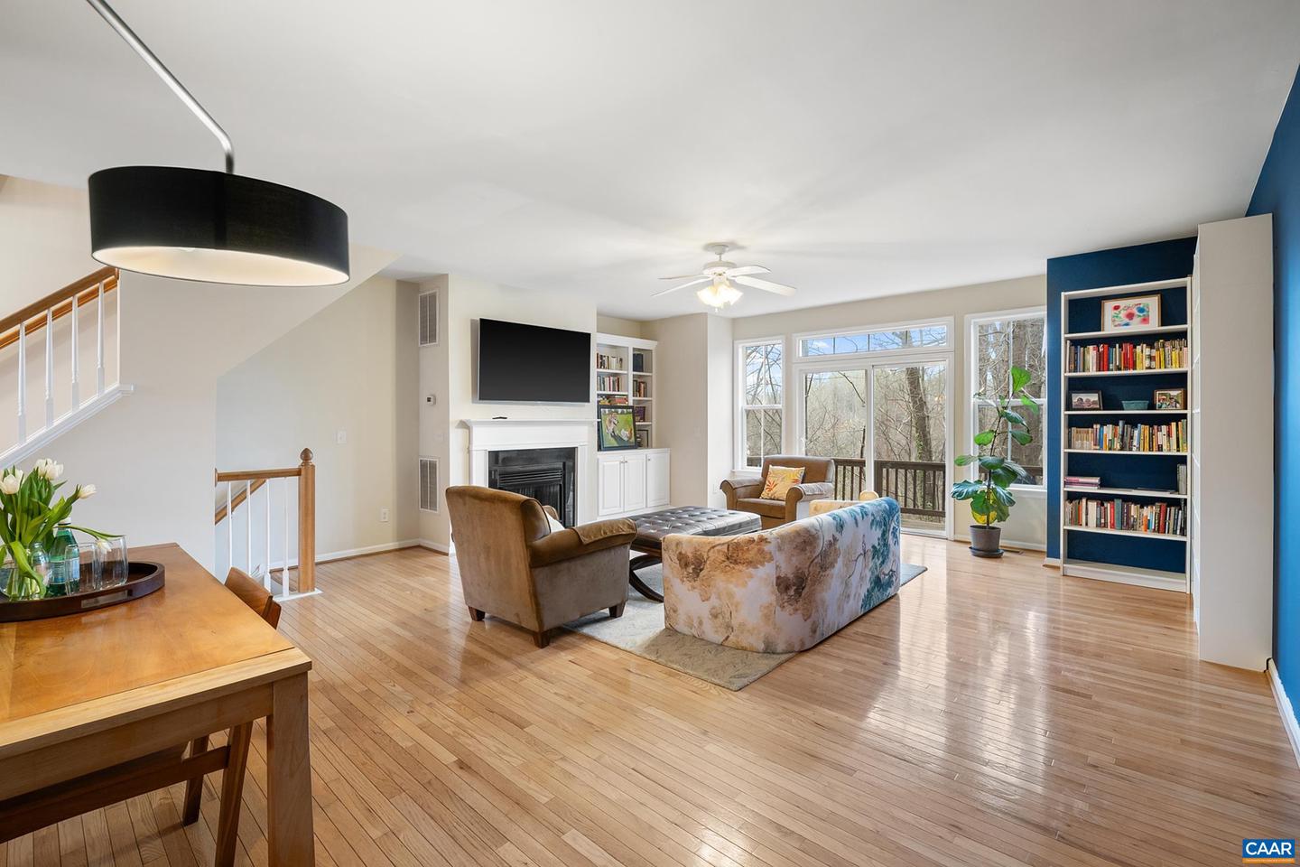 106 MELBOURNE PRK #F, CHARLOTTESVILLE, Virginia 22901, 3 Bedrooms Bedrooms, ,2 BathroomsBathrooms,Residential,For sale,106 MELBOURNE PRK #F,669362 MLS # 669362