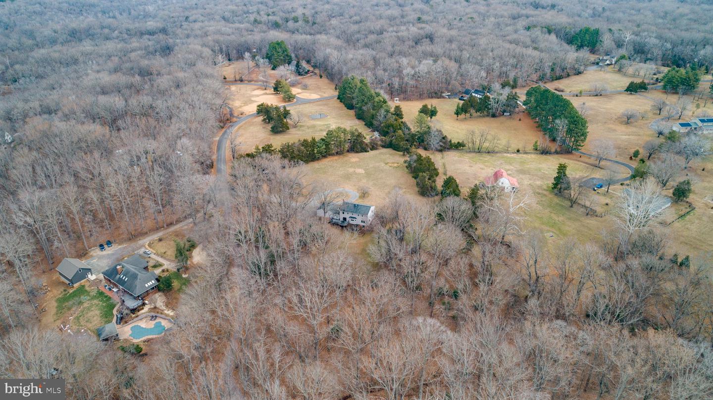 9 OLD RIDGE RD, FREDERICKSBURG, Virginia 22407, 4 Bedrooms Bedrooms, ,3 BathroomsBathrooms,Residential,For sale,9 OLD RIDGE RD,VASP2037104 MLS # VASP2037104