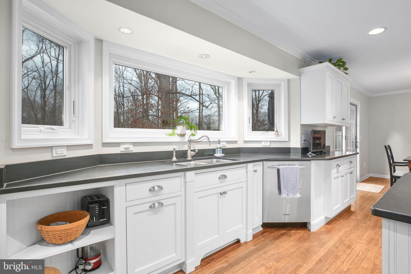 9 OLD RIDGE RD, FREDERICKSBURG, Virginia 22407, 4 Bedrooms Bedrooms, ,3 BathroomsBathrooms,Residential,For sale,9 OLD RIDGE RD,VASP2037104 MLS # VASP2037104