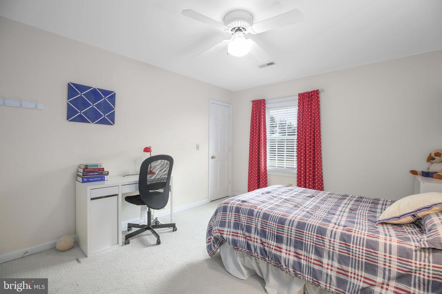 9 OLD RIDGE RD, FREDERICKSBURG, Virginia 22407, 4 Bedrooms Bedrooms, ,3 BathroomsBathrooms,Residential,For sale,9 OLD RIDGE RD,VASP2037104 MLS # VASP2037104