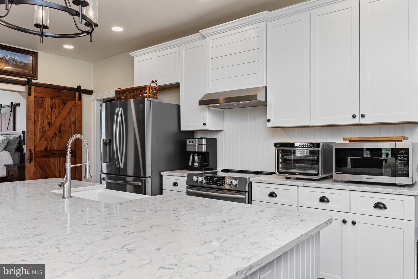 374 FINLEY ROAD, RAPHINE, Virginia 24472, 4 Bedrooms Bedrooms, ,3 BathroomsBathrooms,Residential,For sale,374 FINLEY ROAD,VARB2000154 MLS # VARB2000154