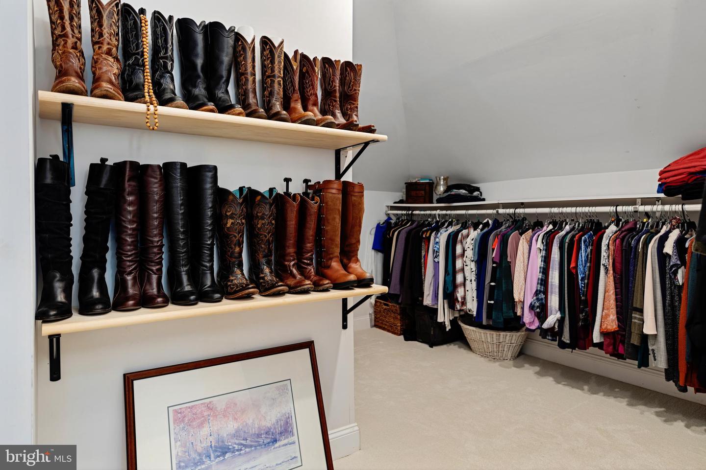 374 FINLEY ROAD, RAPHINE, Virginia 24472, 4 Bedrooms Bedrooms, ,3 BathroomsBathrooms,Residential,For sale,374 FINLEY ROAD,VARB2000154 MLS # VARB2000154