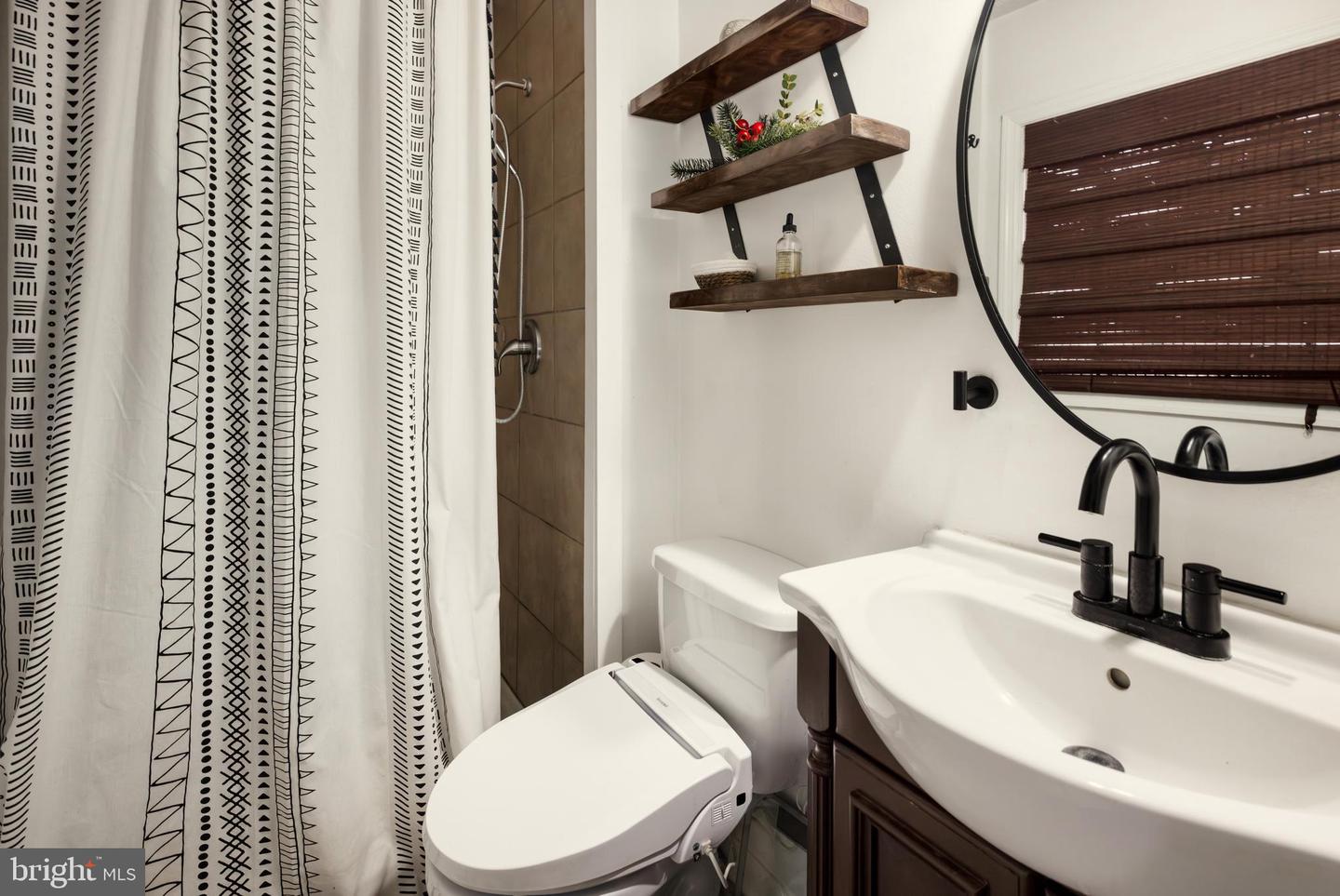 3466 MIDDLE RD, WINCHESTER, Virginia 22602, 3 Bedrooms Bedrooms, ,3 BathroomsBathrooms,Residential,For sale,3466 MIDDLE RD,VAFV2038362 MLS # VAFV2038362