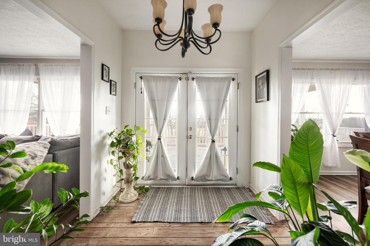 3466 MIDDLE RD, WINCHESTER, Virginia 22602, 3 Bedrooms Bedrooms, ,3 BathroomsBathrooms,Residential,For sale,3466 MIDDLE RD,VAFV2038362 MLS # VAFV2038362