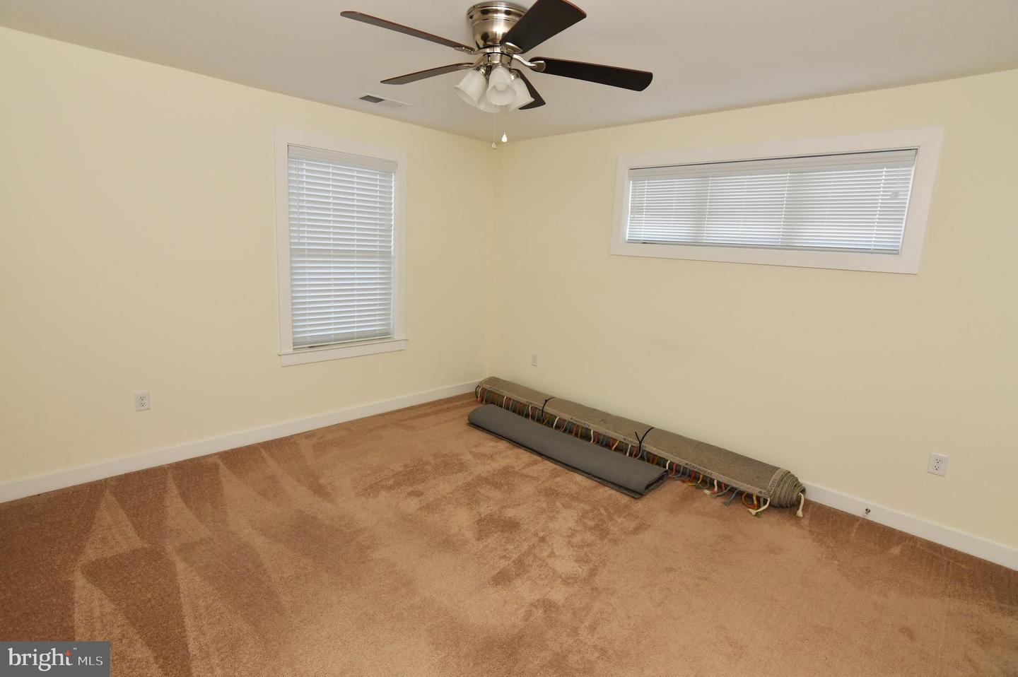 129 DOONBEG CT, WINCHESTER, Virginia 22602, 4 Bedrooms Bedrooms, ,2 BathroomsBathrooms,Residential,For sale,129 DOONBEG CT,VAFV2038410 MLS # VAFV2038410