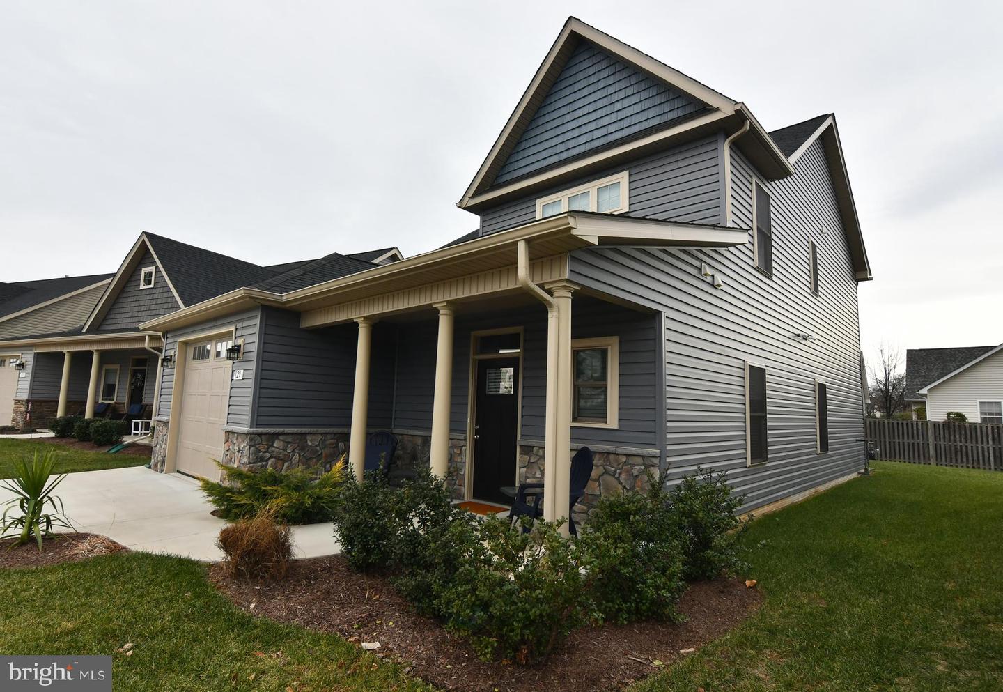 129 DOONBEG CT, WINCHESTER, Virginia 22602, 4 Bedrooms Bedrooms, ,2 BathroomsBathrooms,Residential,For sale,129 DOONBEG CT,VAFV2038410 MLS # VAFV2038410