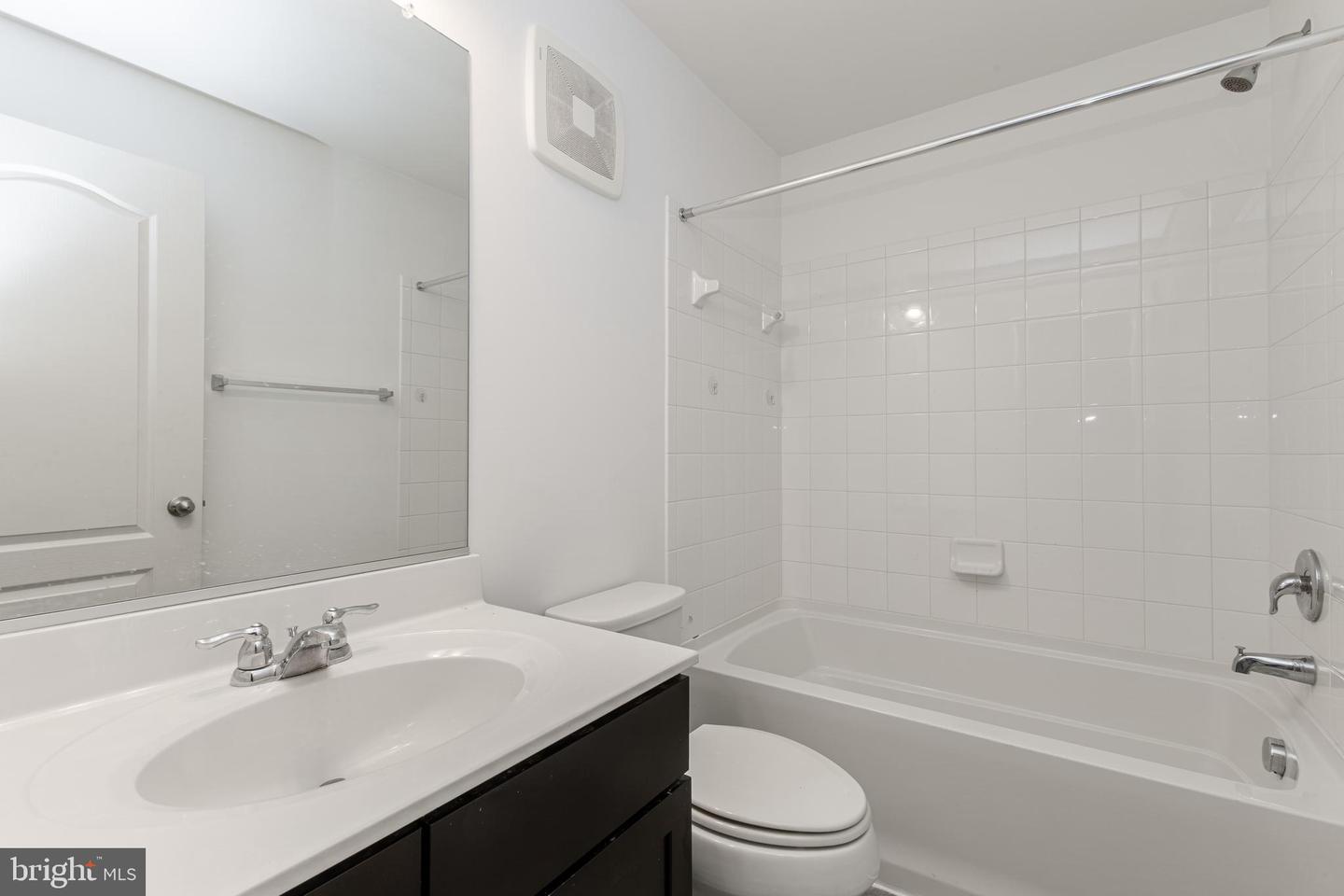 16882 PORTERS INN DR, DUMFRIES, Virginia 22026, 2 Bedrooms Bedrooms, ,2 BathroomsBathrooms,Residential,For sale,16882 PORTERS INN DR,VAPW2109510 MLS # VAPW2109510