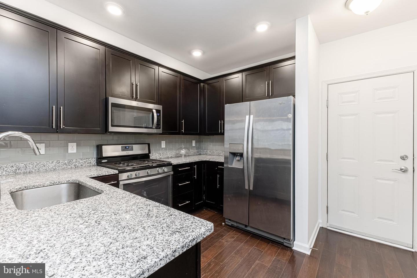 16882 PORTERS INN DR, DUMFRIES, Virginia 22026, 2 Bedrooms Bedrooms, ,2 BathroomsBathrooms,Residential,For sale,16882 PORTERS INN DR,VAPW2109510 MLS # VAPW2109510