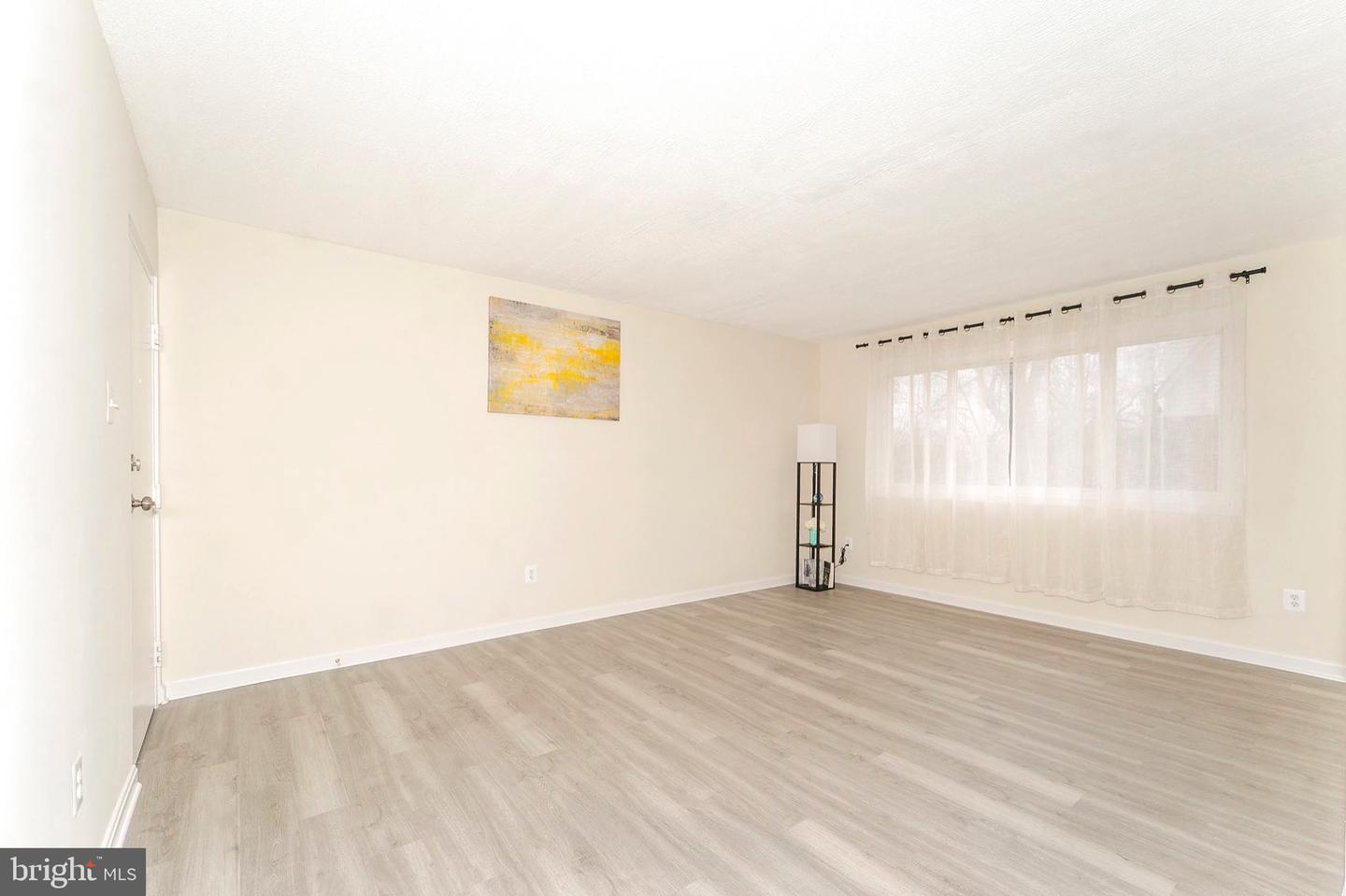 14 HALLEY PL SE #103, WASHINGTON, District Of Columbia 20032, 1 Bedroom Bedrooms, 3 Rooms Rooms,1 BathroomBathrooms,Residential,For sale,14 HALLEY PL SE #103,DCDC2239184 MLS # DCDC2239184