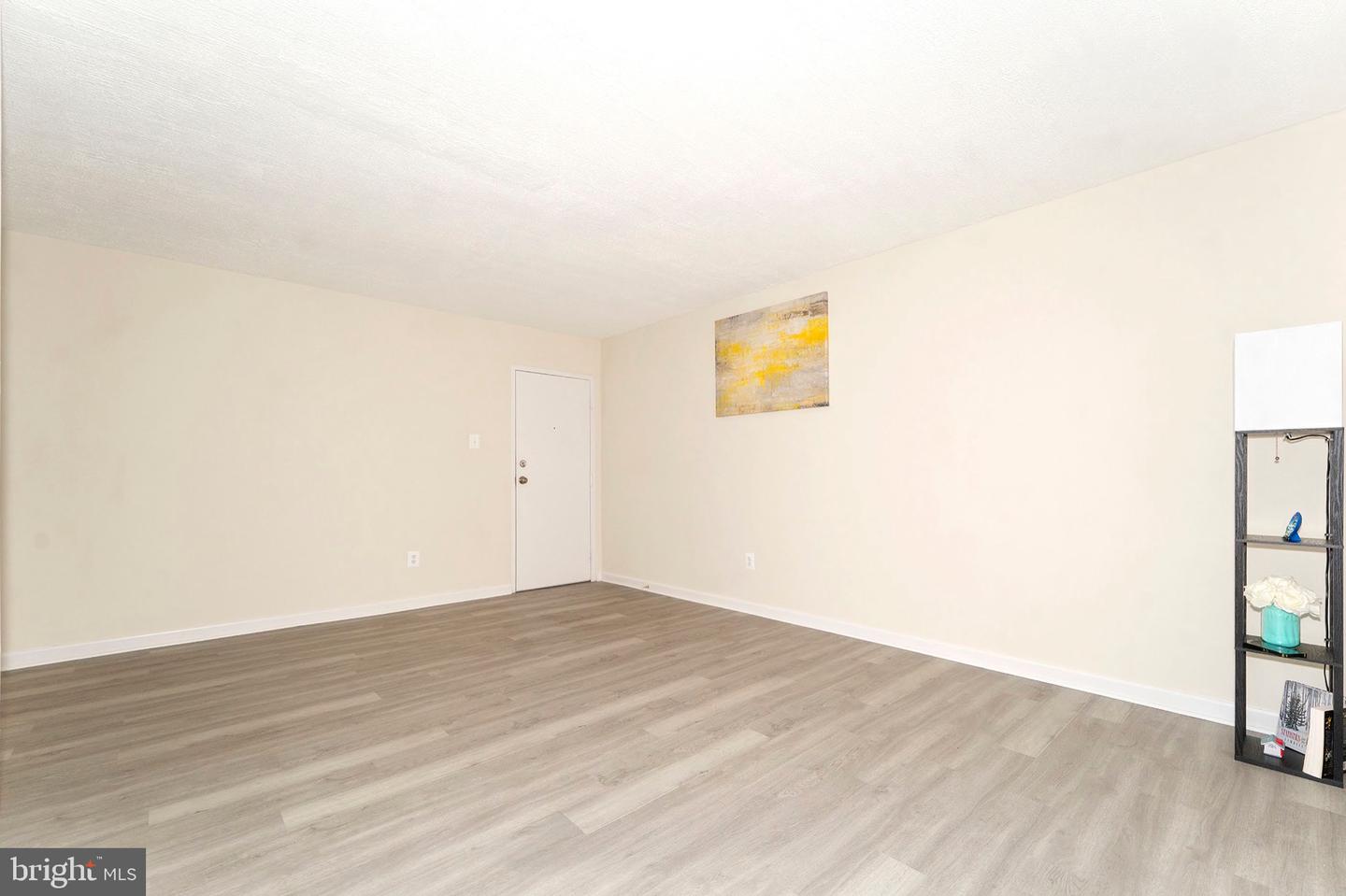 14 HALLEY PL SE #103, WASHINGTON, District Of Columbia 20032, 1 Bedroom Bedrooms, 3 Rooms Rooms,1 BathroomBathrooms,Residential,For sale,14 HALLEY PL SE #103,DCDC2239184 MLS # DCDC2239184