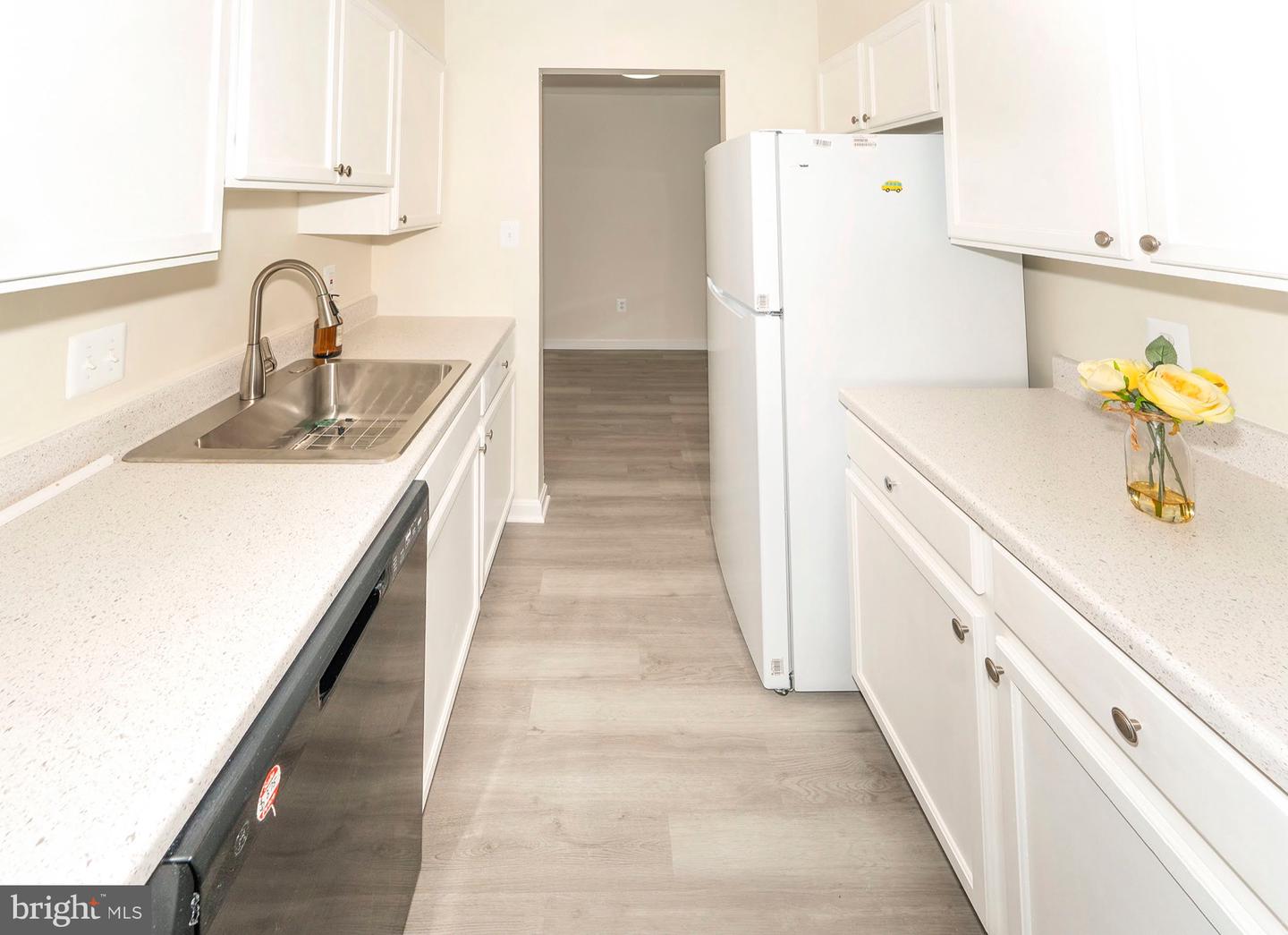 14 HALLEY PL SE #103, WASHINGTON, District Of Columbia 20032, 1 Bedroom Bedrooms, 3 Rooms Rooms,1 BathroomBathrooms,Residential,For sale,14 HALLEY PL SE #103,DCDC2239184 MLS # DCDC2239184