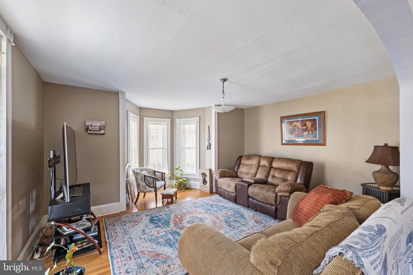 3356 N MAIN ST, TOMS BROOK, Virginia 22660, 4 Bedrooms Bedrooms, ,1 BathroomBathrooms,Residential,For sale,3356 N MAIN ST,VASH2013256 MLS # VASH2013256 3356 N MAIN ST, TOMS BROOK, Virginia 22660, 4 Bedrooms Bedrooms, ,1 BathroomBathrooms,Residential,For sale,3356 N MAIN ST,VASH2013256 MLS # VASH2013256