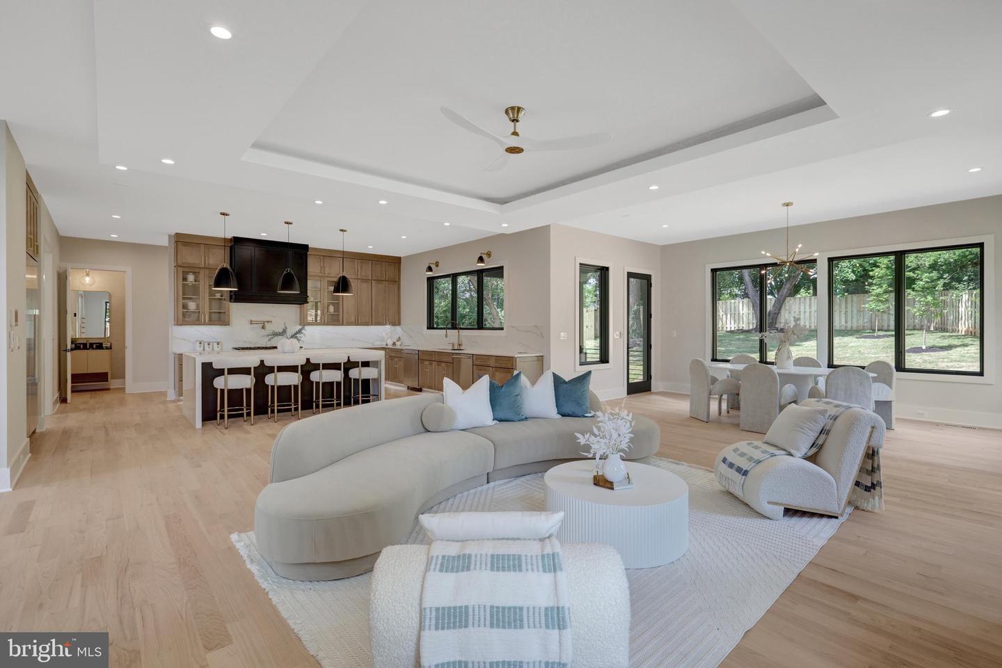 6514 BYRNES DR, MCLEAN, Virginia 22101, 6 Bedrooms Bedrooms, ,6 BathroomsBathrooms,Residential,For sale,6514 BYRNES DR,VAFX2283846 MLS # VAFX2283846 6514 BYRNES DR, MCLEAN, Virginia 22101, 6 Bedrooms Bedrooms, ,6 BathroomsBathrooms,Residential,For sale,6514 BYRNES DR,VAFX2283846 MLS # VAFX2283846