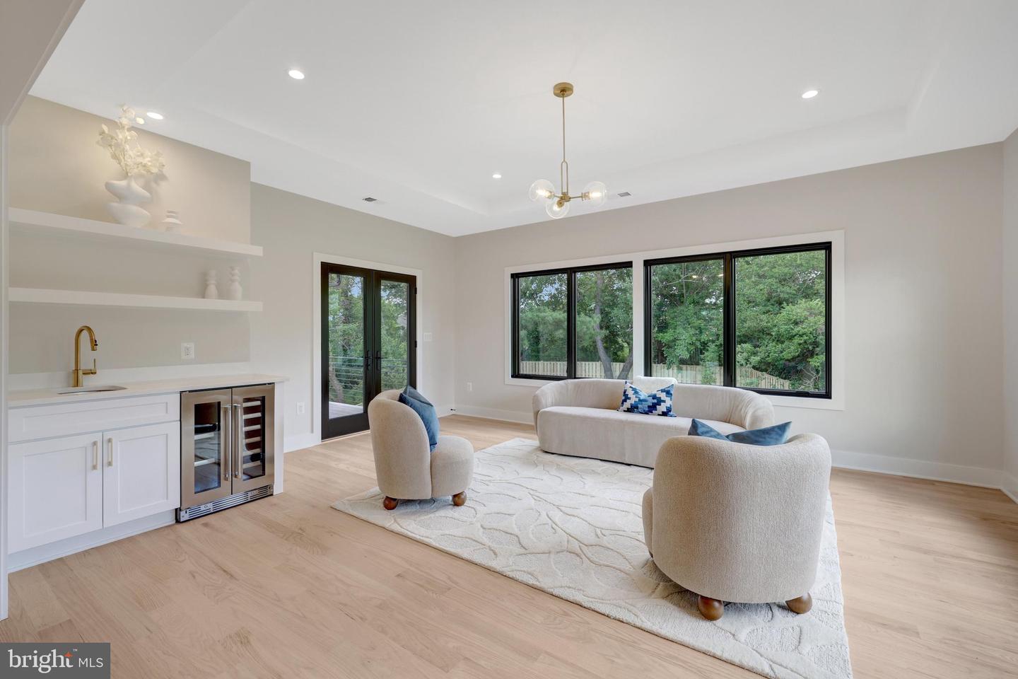 6514 BYRNES DR, MCLEAN, Virginia 22101, 6 Bedrooms Bedrooms, ,6 BathroomsBathrooms,Residential,For sale,6514 BYRNES DR,VAFX2283846 MLS # VAFX2283846 6514 BYRNES DR, MCLEAN, Virginia 22101, 6 Bedrooms Bedrooms, ,6 BathroomsBathrooms,Residential,For sale,6514 BYRNES DR,VAFX2283846 MLS # VAFX2283846