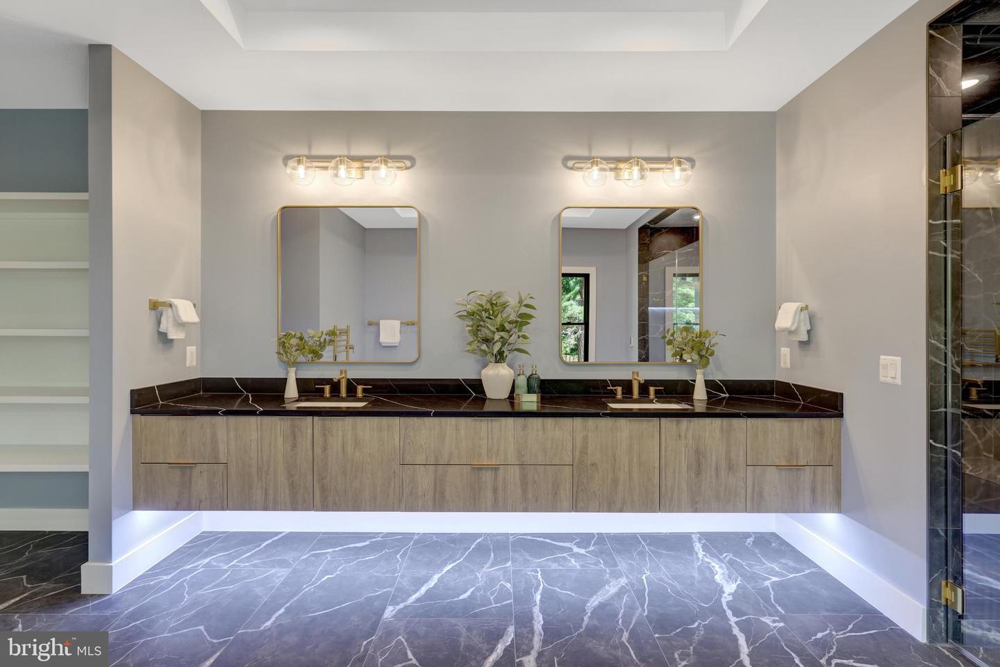 6514 BYRNES DR, MCLEAN, Virginia 22101, 6 Bedrooms Bedrooms, ,6 BathroomsBathrooms,Residential,For sale,6514 BYRNES DR,VAFX2283846 MLS # VAFX2283846 6514 BYRNES DR, MCLEAN, Virginia 22101, 6 Bedrooms Bedrooms, ,6 BathroomsBathrooms,Residential,For sale,6514 BYRNES DR,VAFX2283846 MLS # VAFX2283846