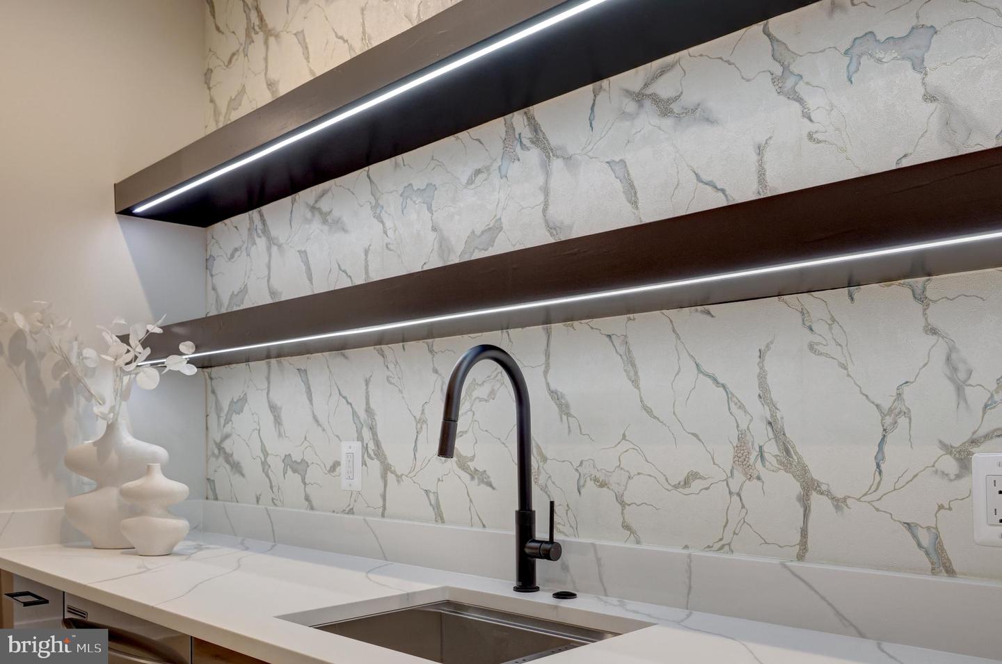 6514 BYRNES DR, MCLEAN, Virginia 22101, 6 Bedrooms Bedrooms, ,6 BathroomsBathrooms,Residential,For sale,6514 BYRNES DR,VAFX2283846 MLS # VAFX2283846 6514 BYRNES DR, MCLEAN, Virginia 22101, 6 Bedrooms Bedrooms, ,6 BathroomsBathrooms,Residential,For sale,6514 BYRNES DR,VAFX2283846 MLS # VAFX2283846