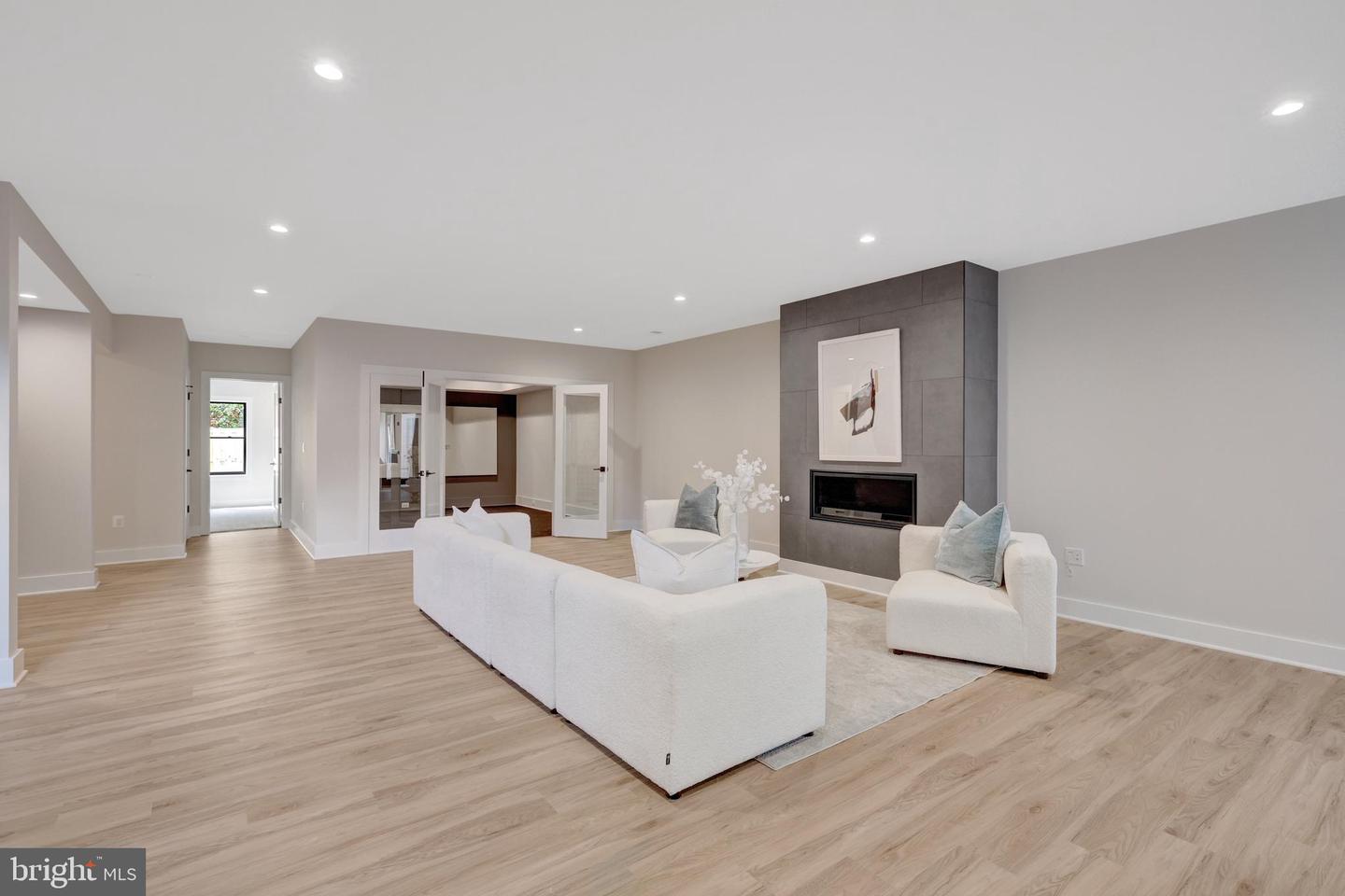 6514 BYRNES DR, MCLEAN, Virginia 22101, 6 Bedrooms Bedrooms, ,6 BathroomsBathrooms,Residential,For sale,6514 BYRNES DR,VAFX2283846 MLS # VAFX2283846 6514 BYRNES DR, MCLEAN, Virginia 22101, 6 Bedrooms Bedrooms, ,6 BathroomsBathrooms,Residential,For sale,6514 BYRNES DR,VAFX2283846 MLS # VAFX2283846