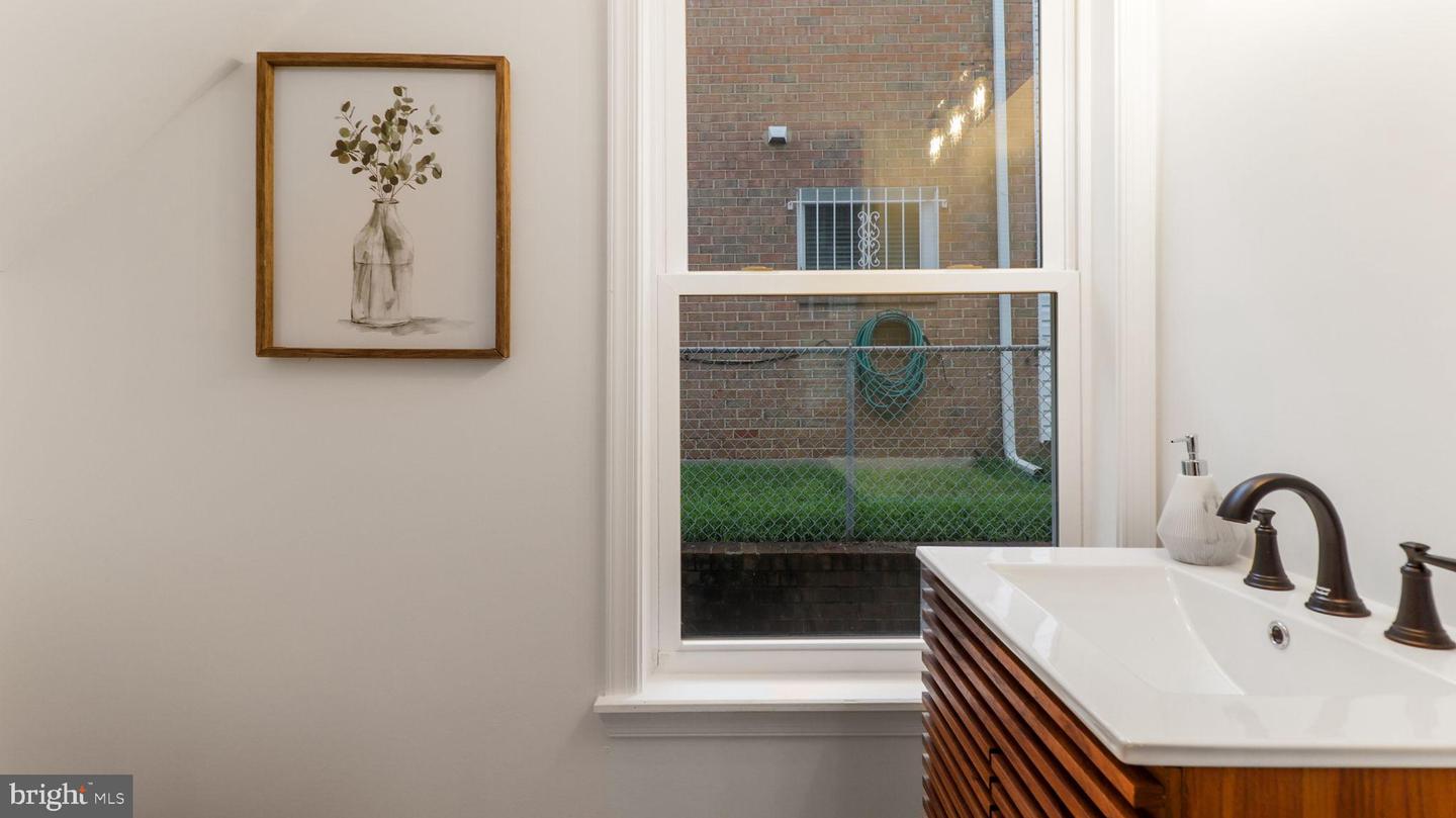 5220 BLAINE ST NE, WASHINGTON, District Of Columbia 20019, 3 Bedrooms Bedrooms, 5 Rooms Rooms,1 BathroomBathrooms,Residential,For sale,5220 BLAINE ST NE,DCDC2239530 MLS # DCDC2239530 5220 BLAINE ST NE, WASHINGTON, District Of Columbia 20019, 3 Bedrooms Bedrooms, 5 Rooms Rooms,1 BathroomBathrooms,Residential,For sale,5220 BLAINE ST NE,DCDC2239530 MLS # DCDC2239530