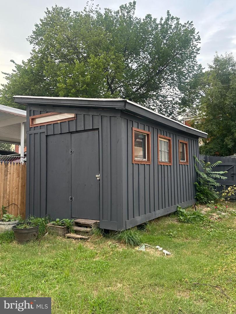 5220 BLAINE ST NE, WASHINGTON, District Of Columbia 20019, 3 Bedrooms Bedrooms, 5 Rooms Rooms,1 BathroomBathrooms,Residential,For sale,5220 BLAINE ST NE,DCDC2239530 MLS # DCDC2239530 5220 BLAINE ST NE, WASHINGTON, District Of Columbia 20019, 3 Bedrooms Bedrooms, 5 Rooms Rooms,1 BathroomBathrooms,Residential,For sale,5220 BLAINE ST NE,DCDC2239530 MLS # DCDC2239530