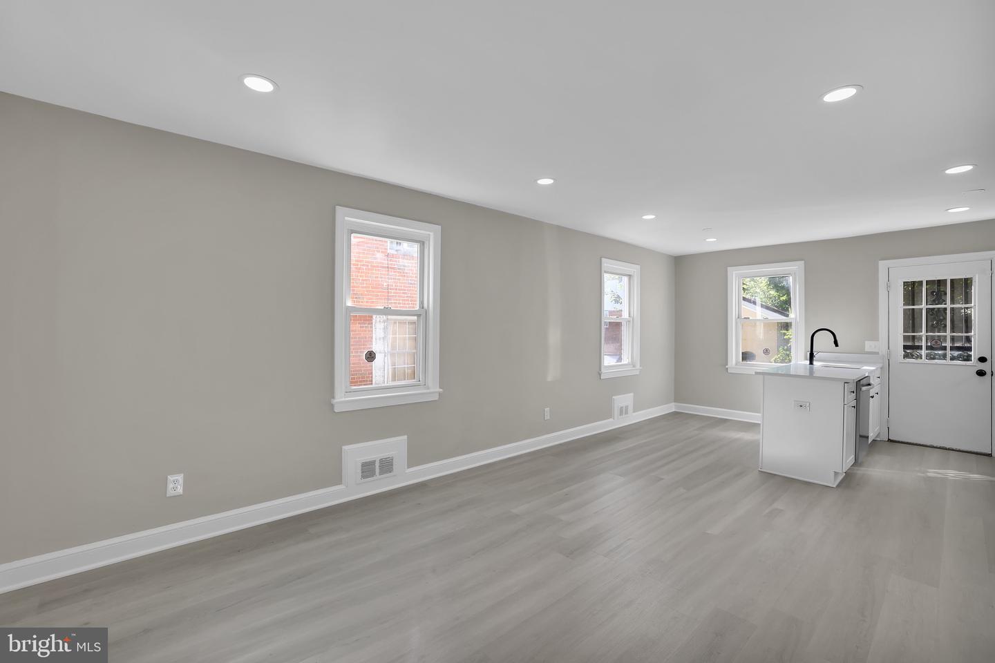 2411 SAVANNAH ST SE, WASHINGTON, District Of Columbia 20020, 3 Bedrooms Bedrooms, ,2 BathroomsBathrooms,Residential,For sale,2411 SAVANNAH ST SE,DCDC2239560 MLS # DCDC2239560 2411 SAVANNAH ST SE, WASHINGTON, District Of Columbia 20020, 3 Bedrooms Bedrooms, ,2 BathroomsBathrooms,Residential,For sale,2411 SAVANNAH ST SE,DCDC2239560 MLS # DCDC2239560