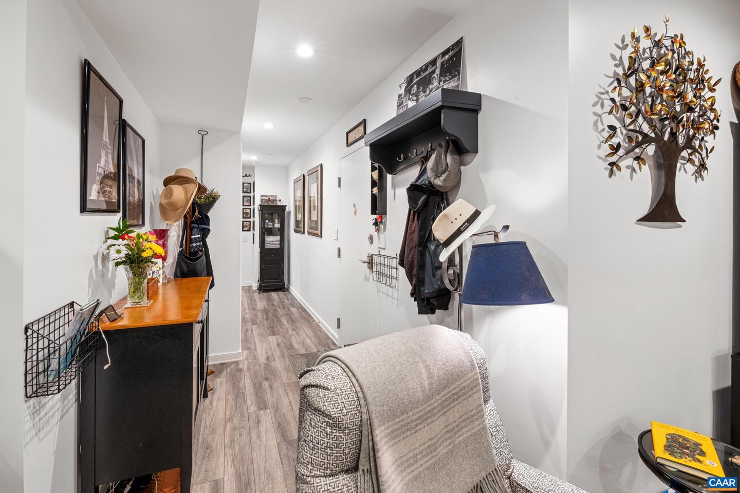 511 N 1ST ST #105, CHARLOTTESVILLE, Virginia 22902, 2 Bedrooms Bedrooms, ,1 BathroomBathrooms,Residential,For sale,511 N 1ST ST #105,672166 MLS # 672166