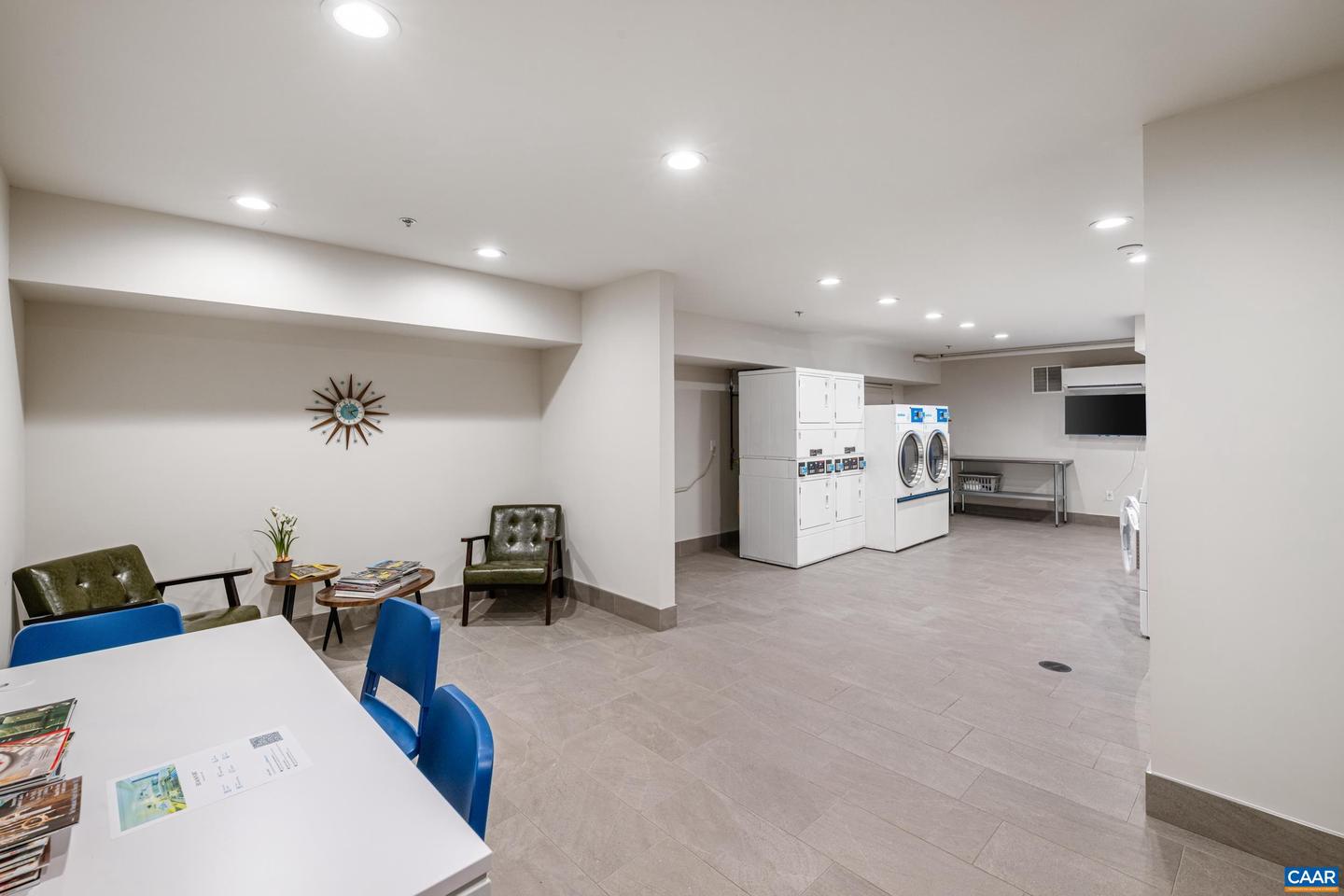 511 N 1ST ST #105, CHARLOTTESVILLE, Virginia 22902, 2 Bedrooms Bedrooms, ,1 BathroomBathrooms,Residential,For sale,511 N 1ST ST #105,672166 MLS # 672166